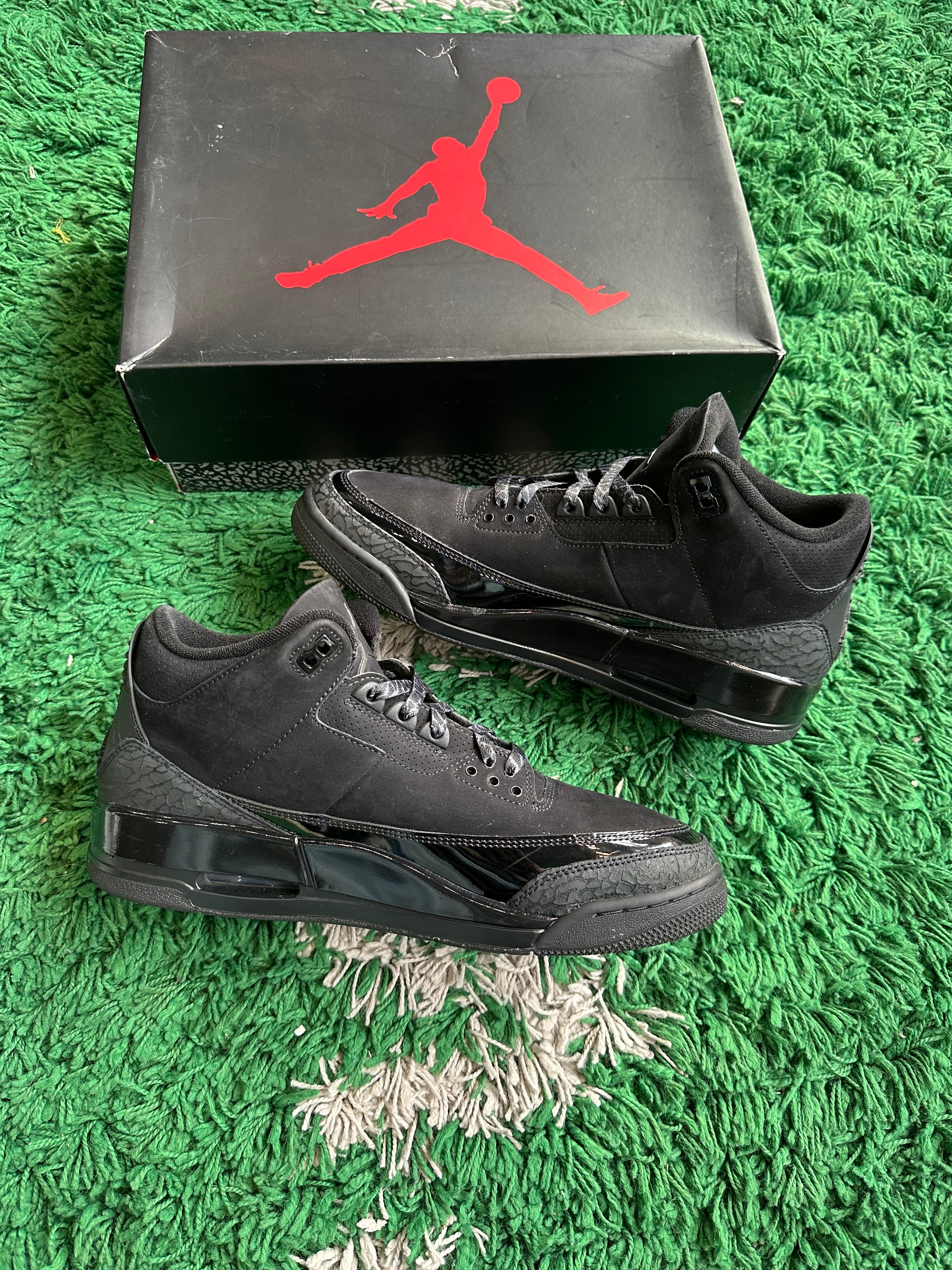 Jordan 3 “Black Cat”