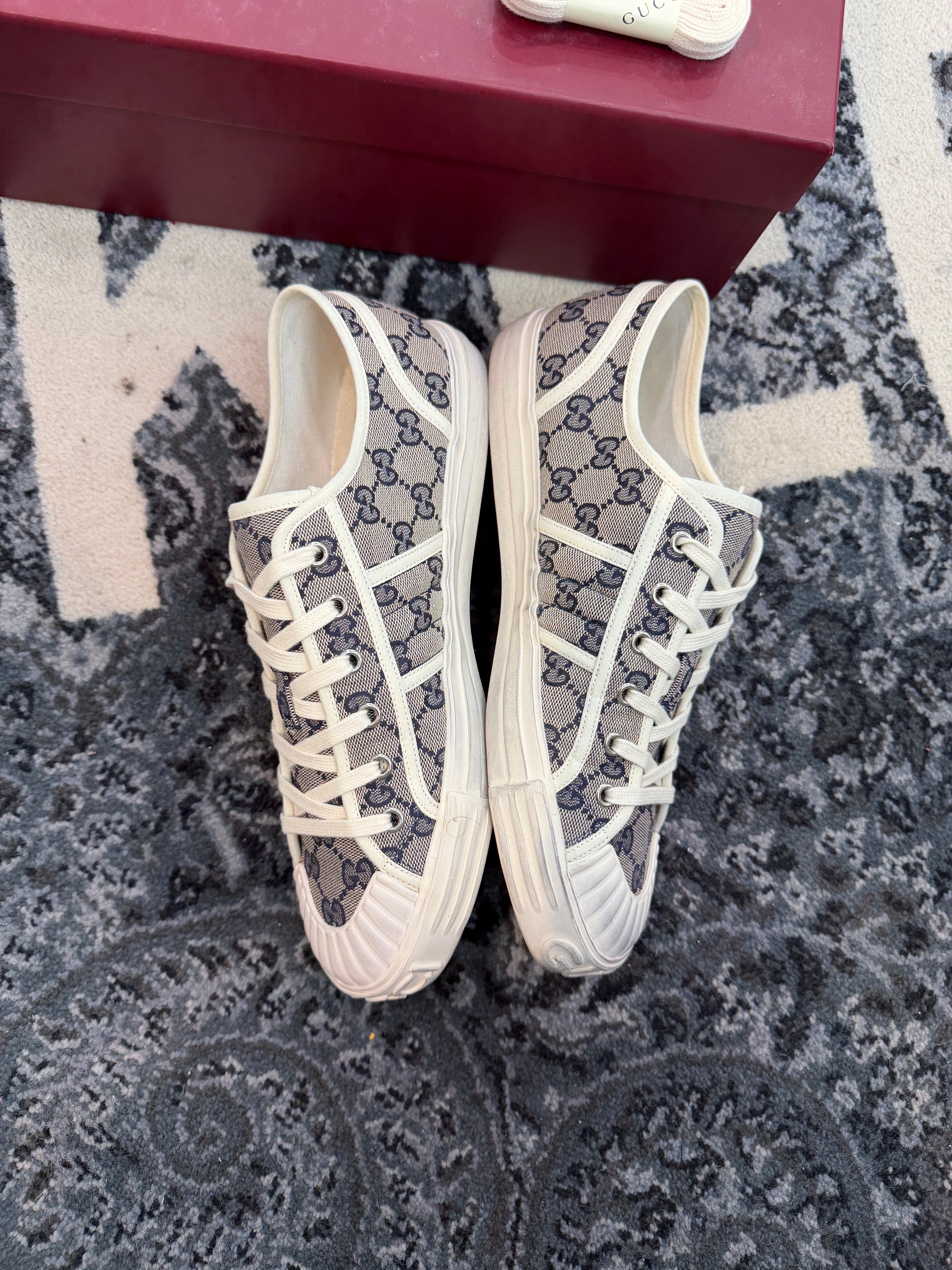 Gucci Canvas Low “Navy Beige”