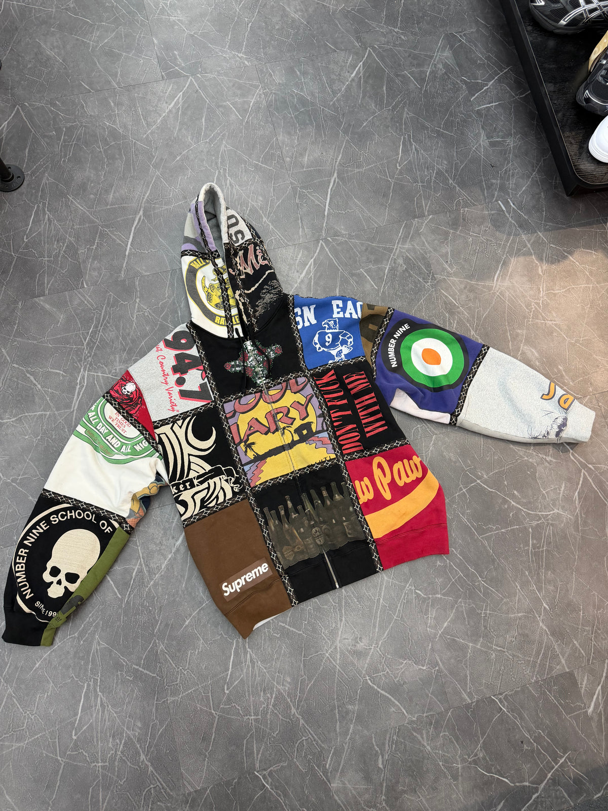 Supreme Zip Up “Number Nine”