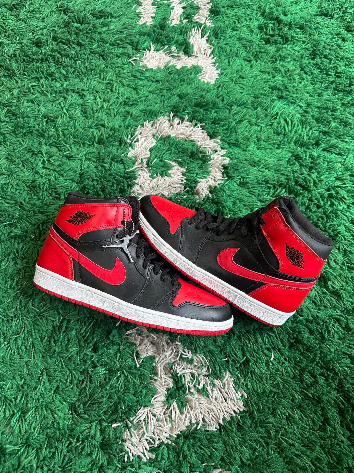 Jordan 1 Bred (2001)