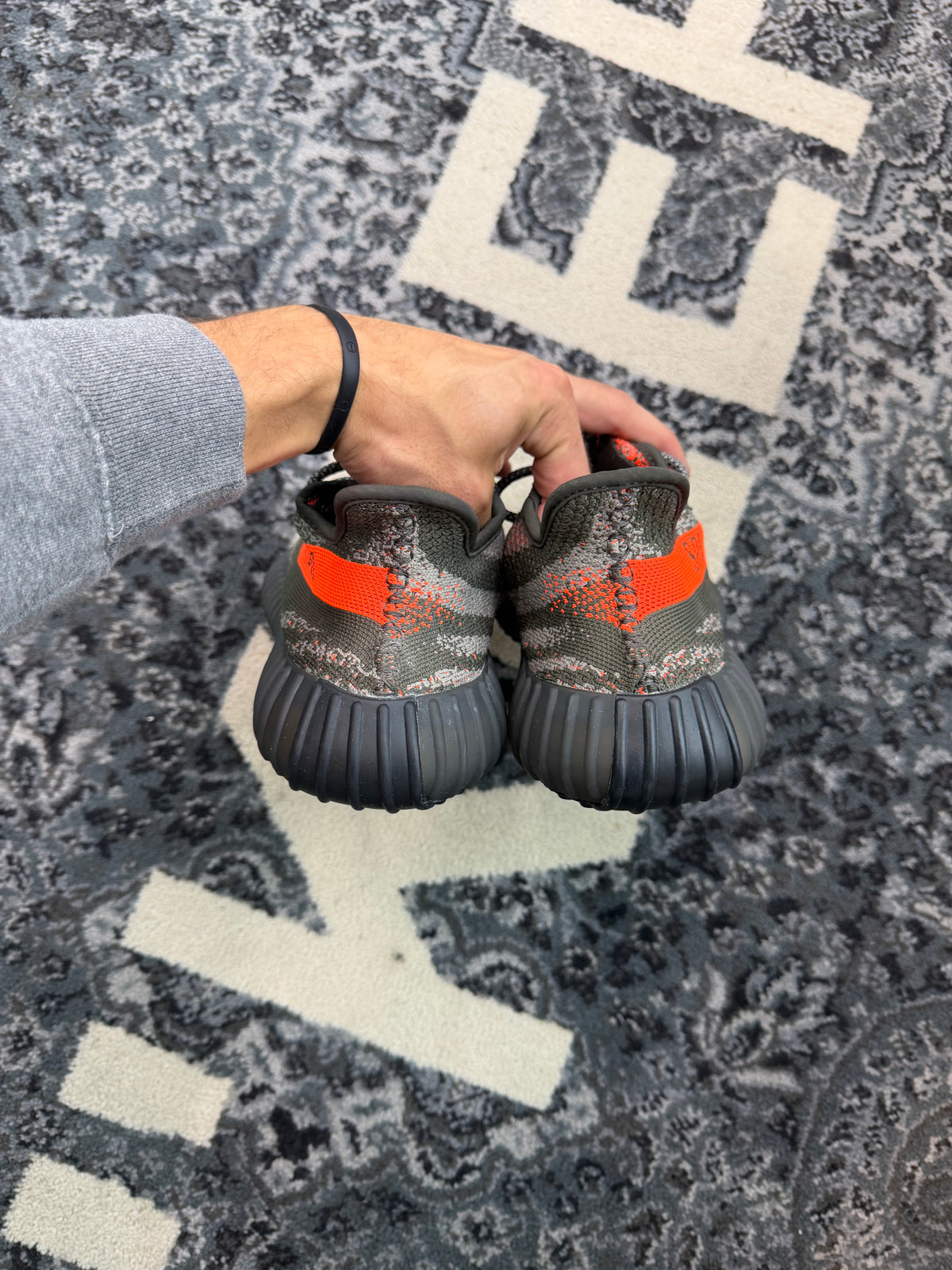 adidas Yeezy Boost 350 V2 Carbon Beluga