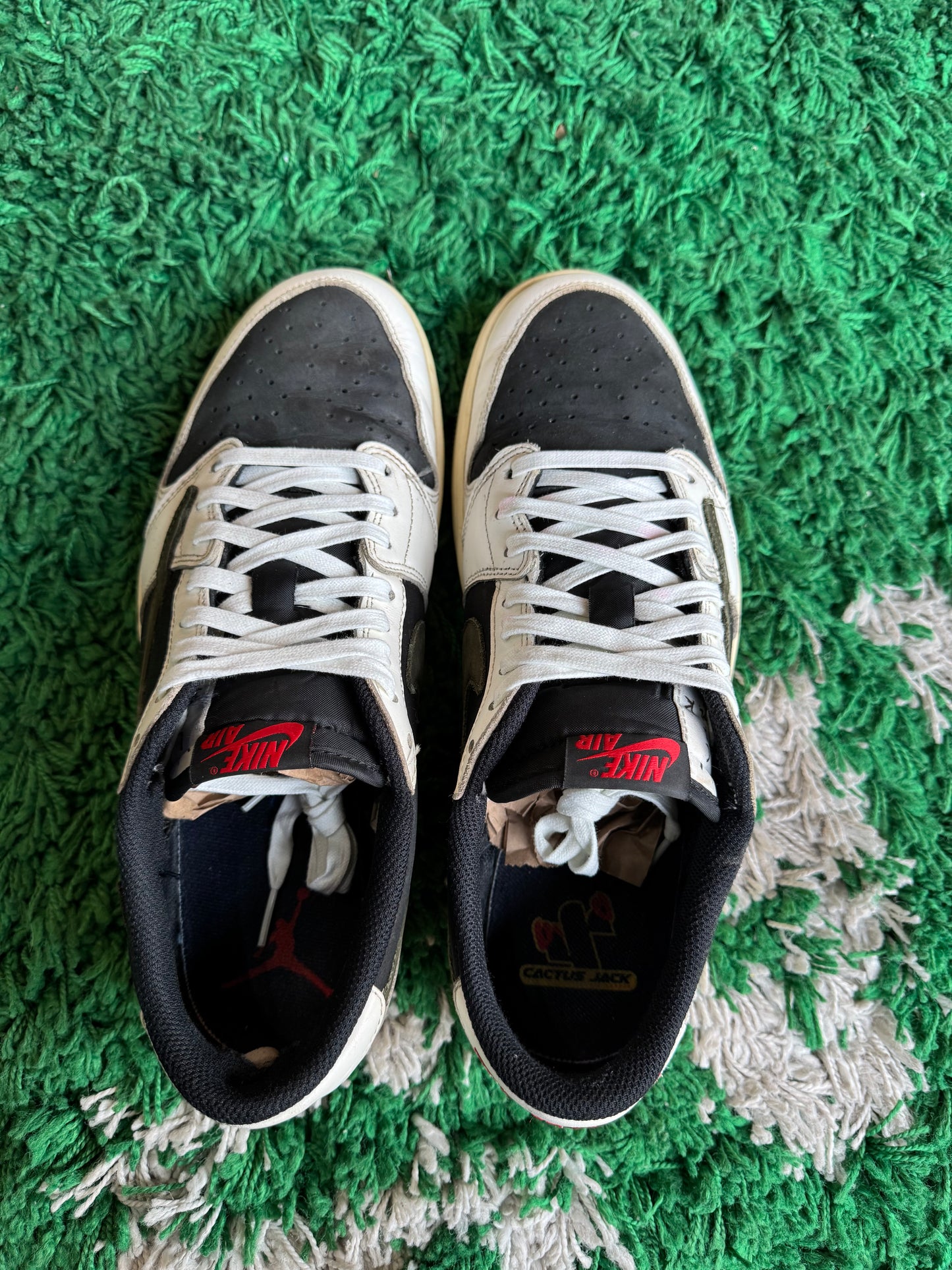 Jordan 1 Low x Travis Scott “Olive”