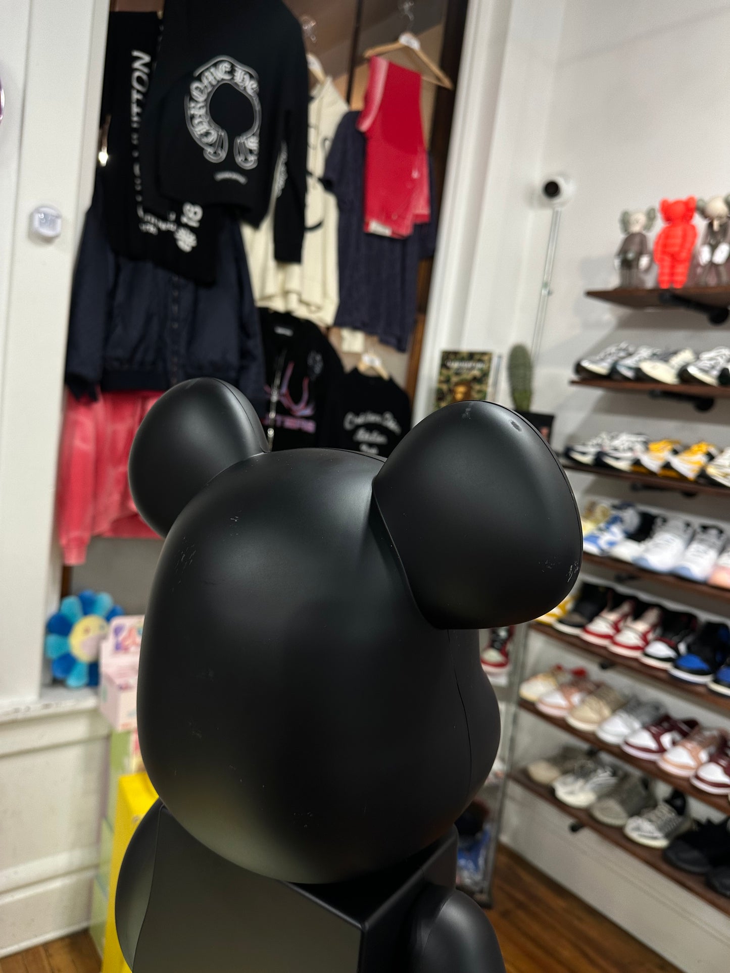 BearBrick 1000% “Oasis Black”