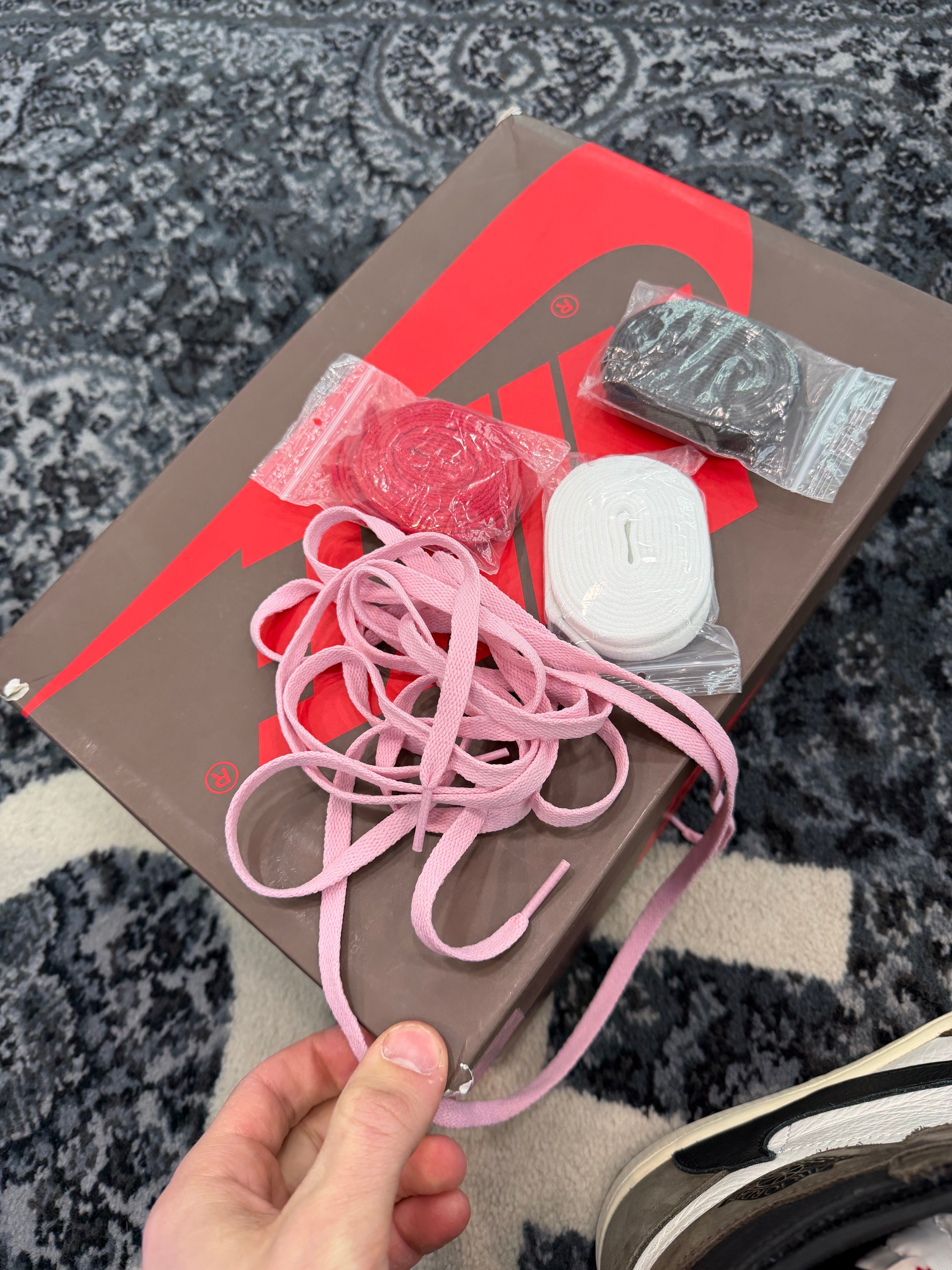 Jordan 1 High x Travis Scott “Mocha”