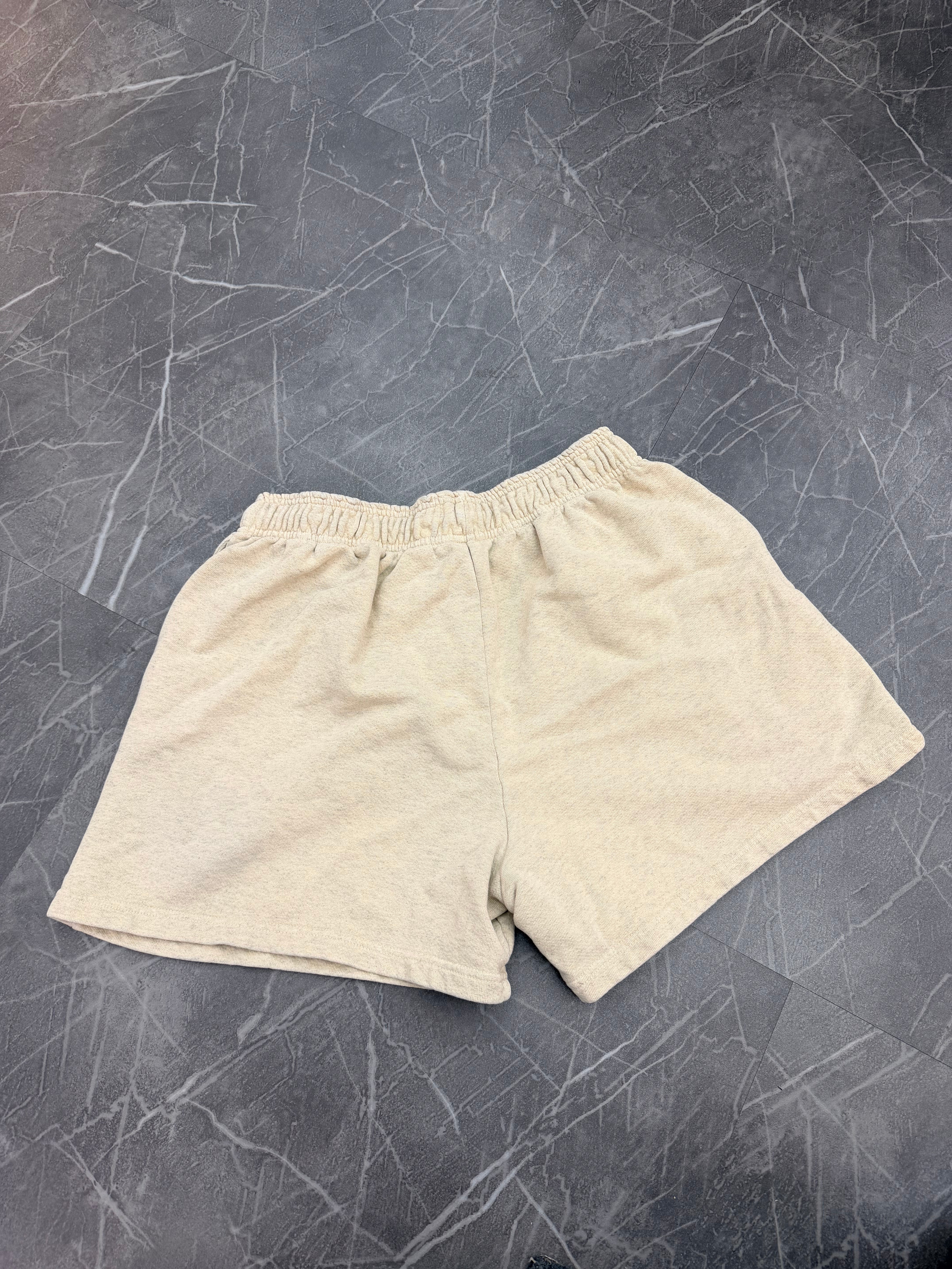 Eric Emanuel Sweatshorts “Cream”