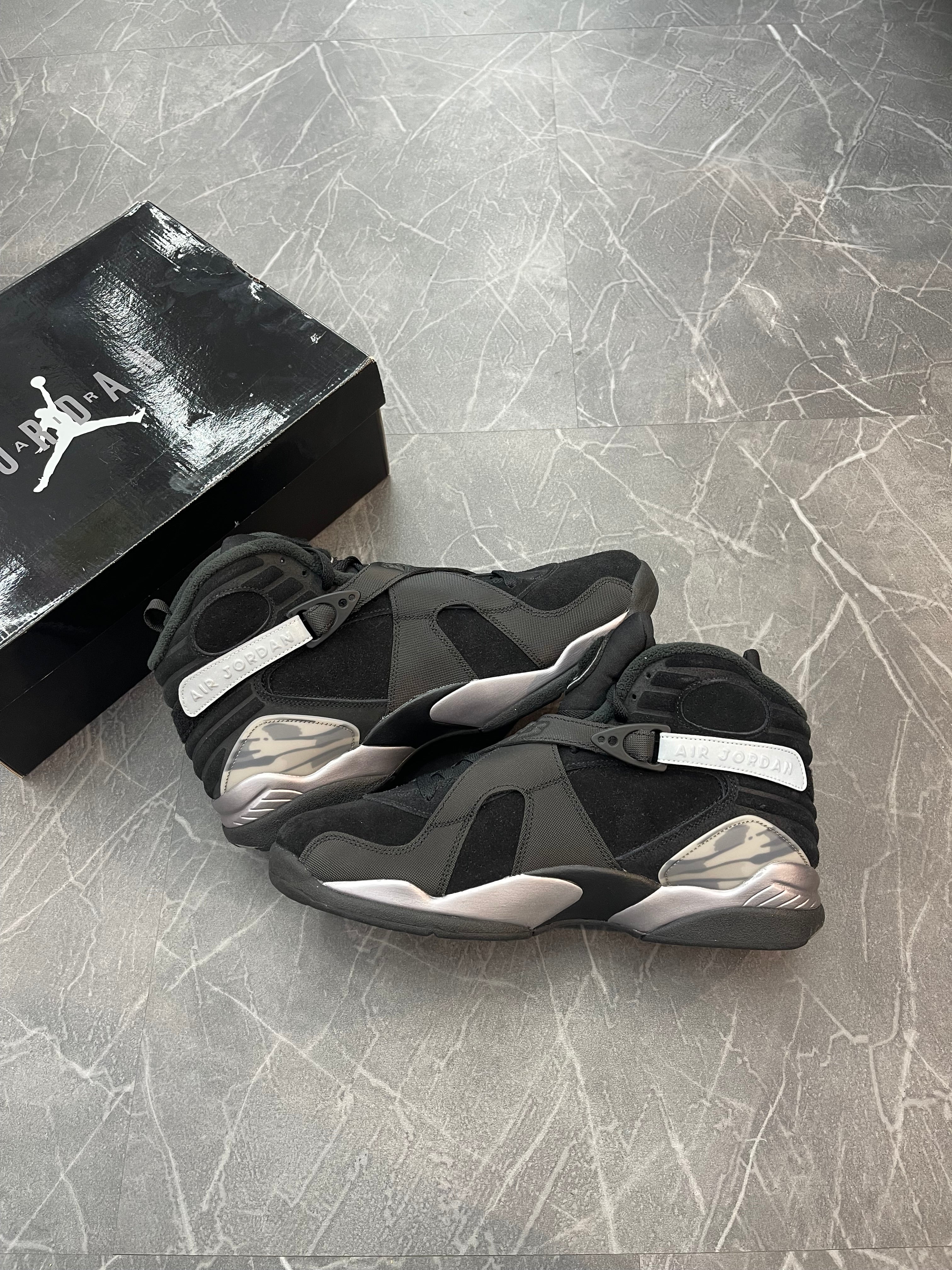Jordan 8 “Winterized Gunsmoke”