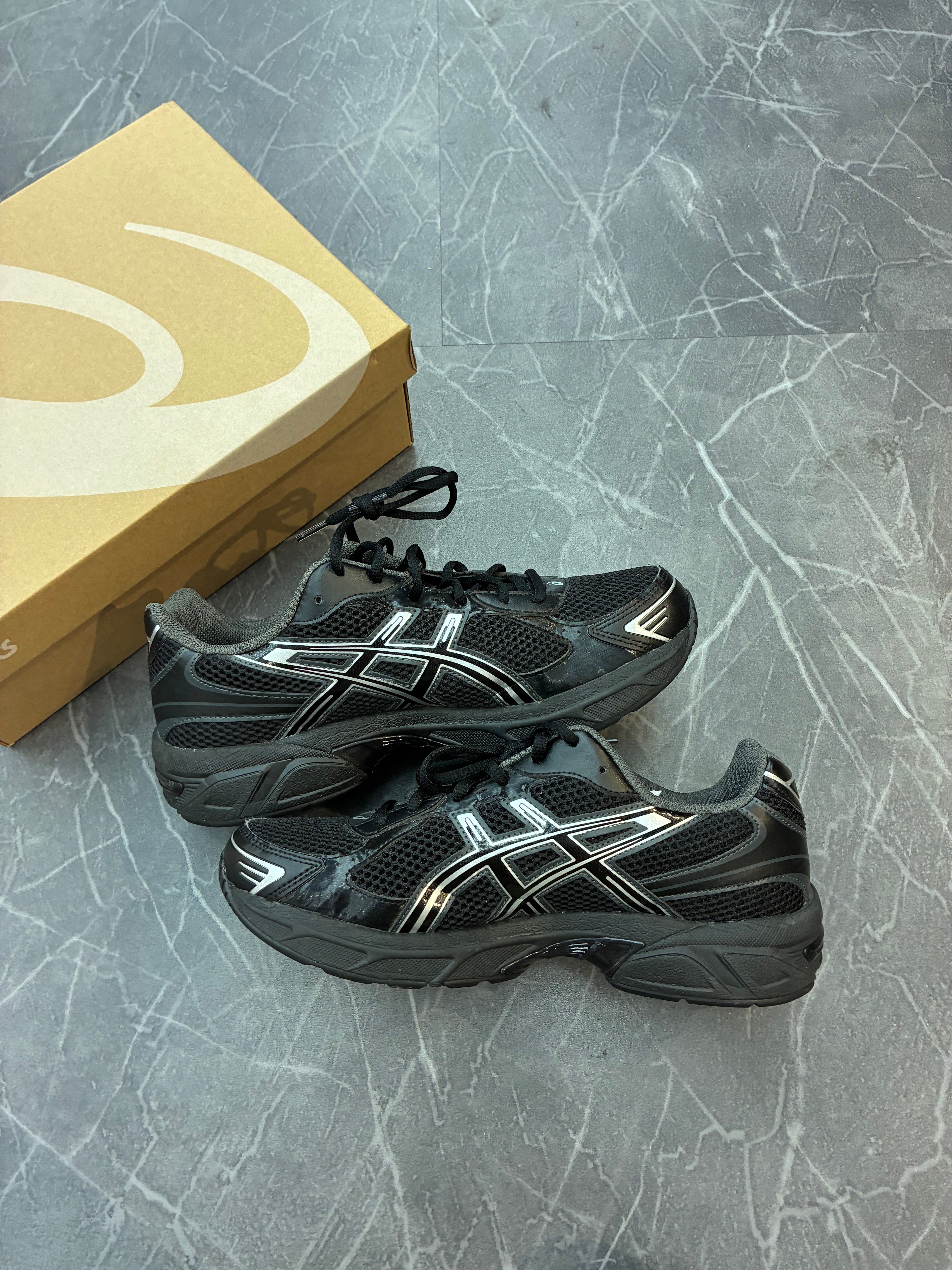 ASICS GEL-1130 “Black Pure Silver”
