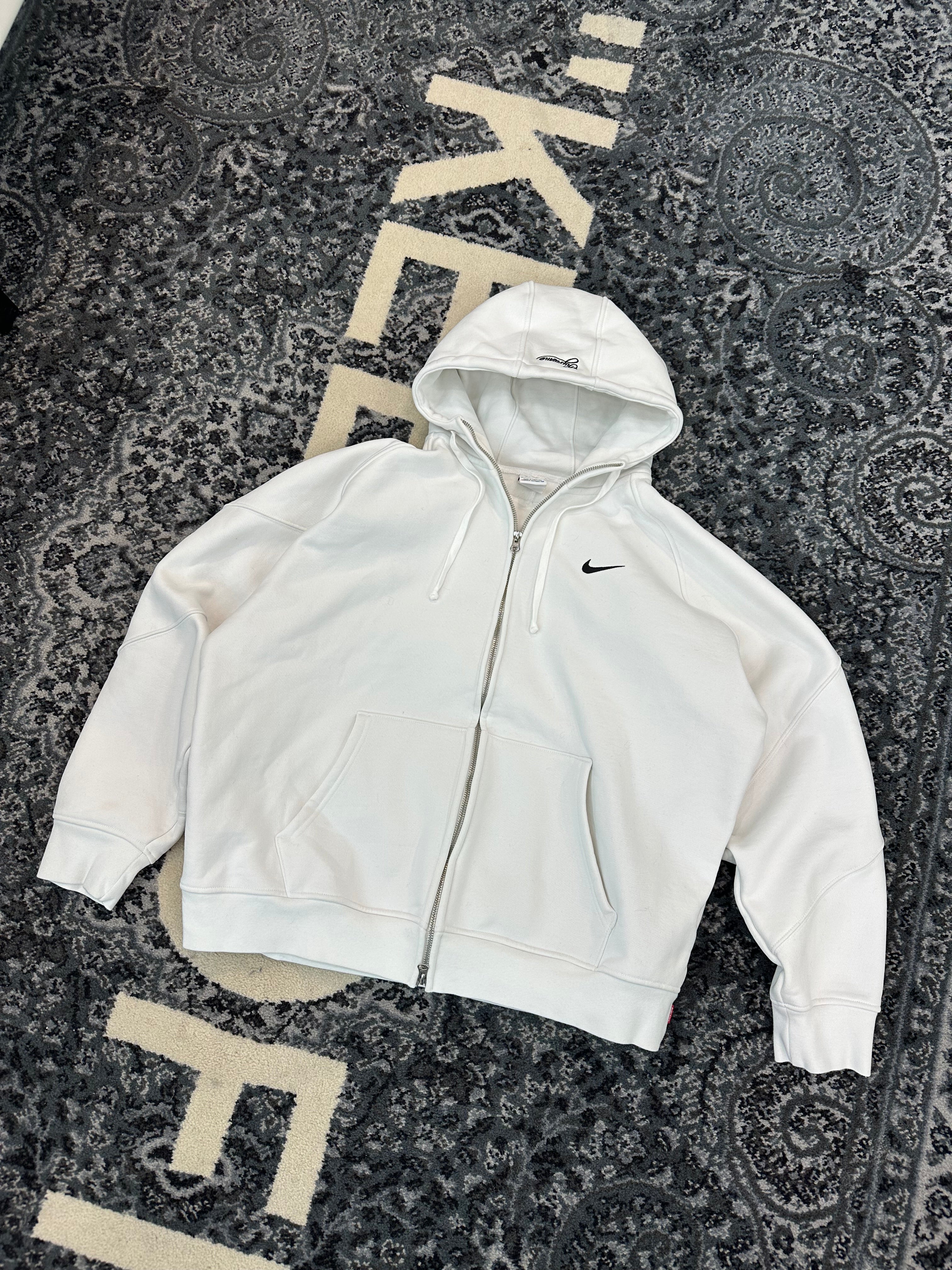Supreme x Nike Zip Up “White”