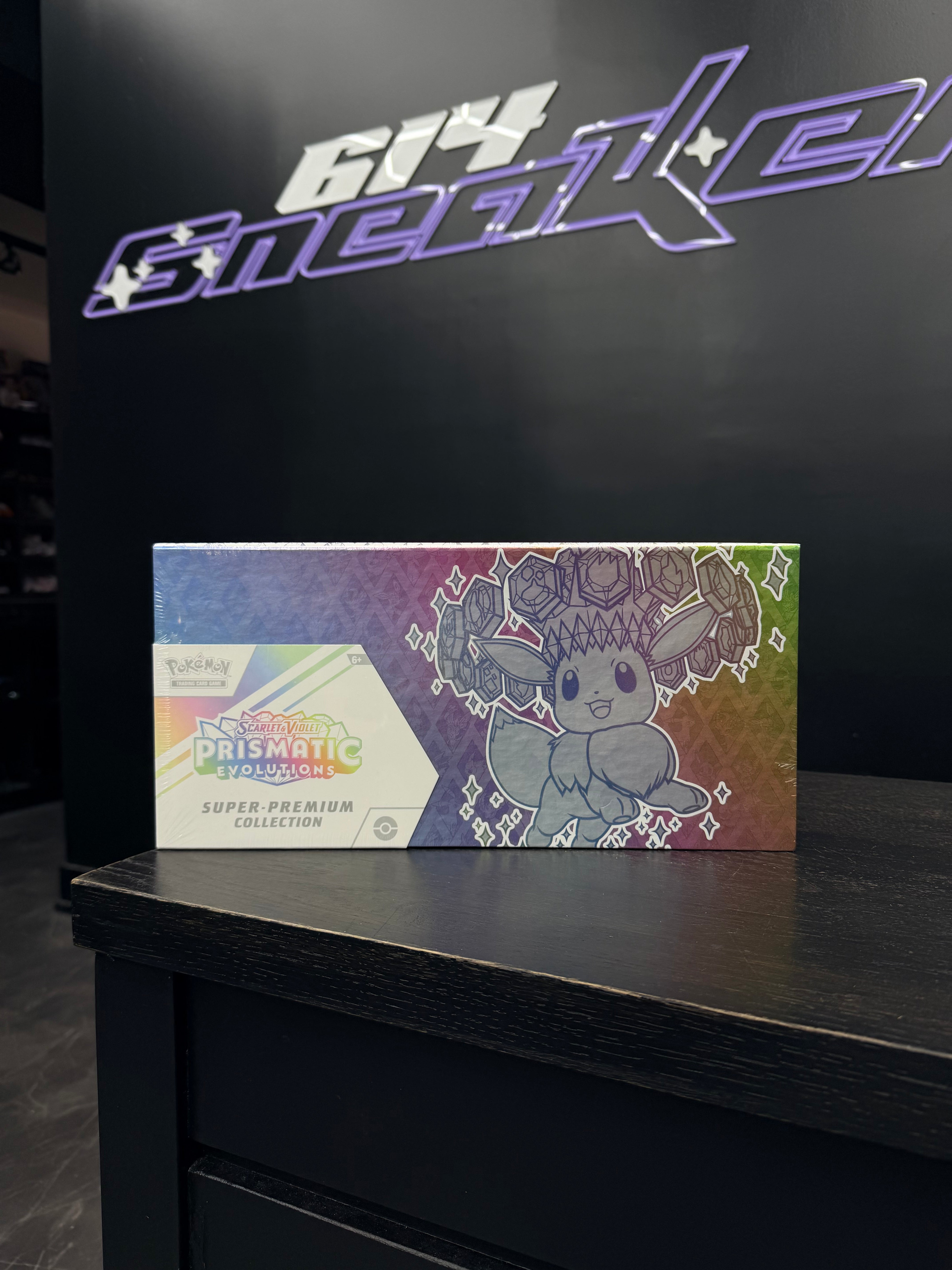Prismatic Evolutions Super Premium Collection Box