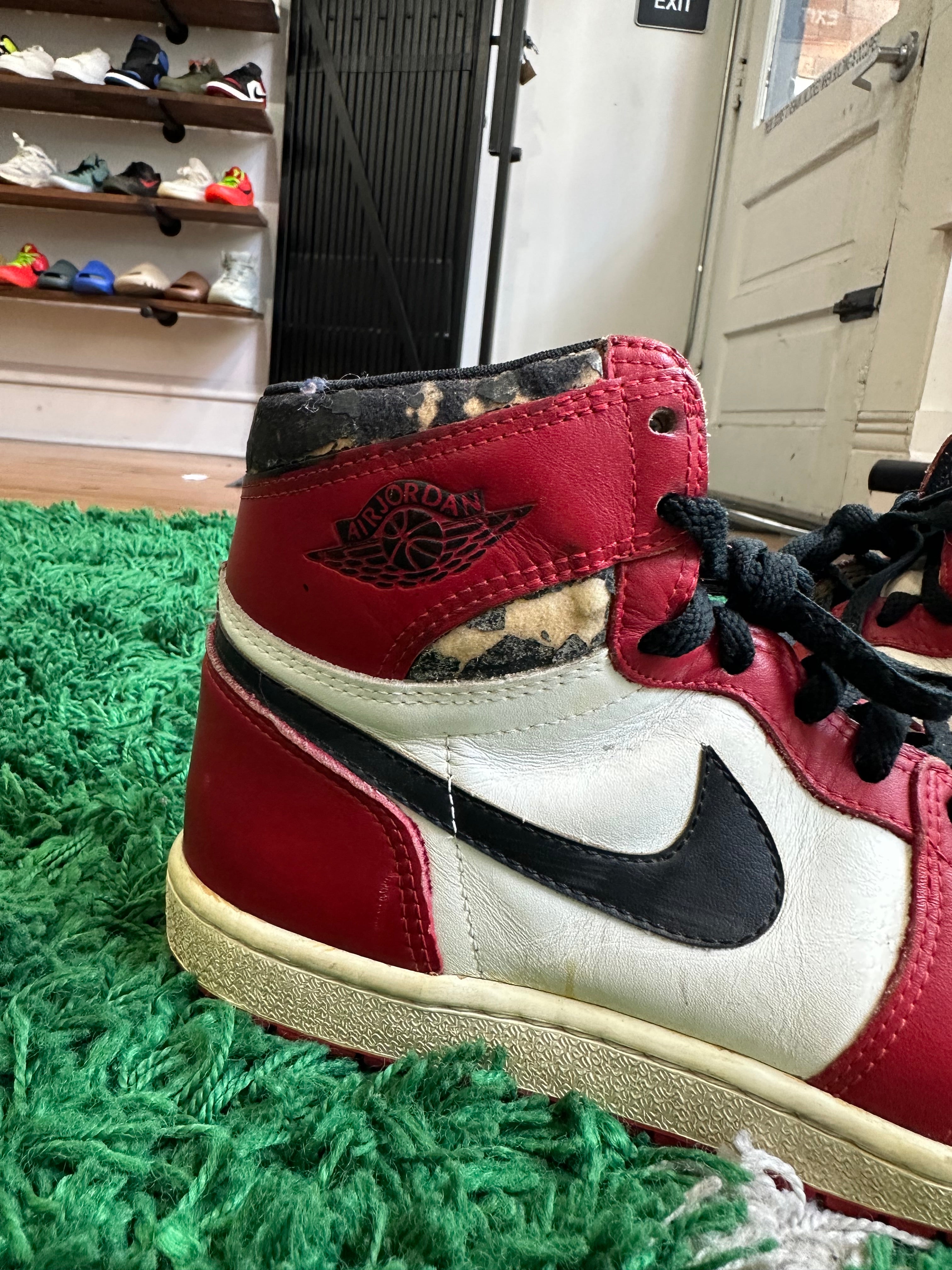 Jordan 1 OG “Chicago” (1985)