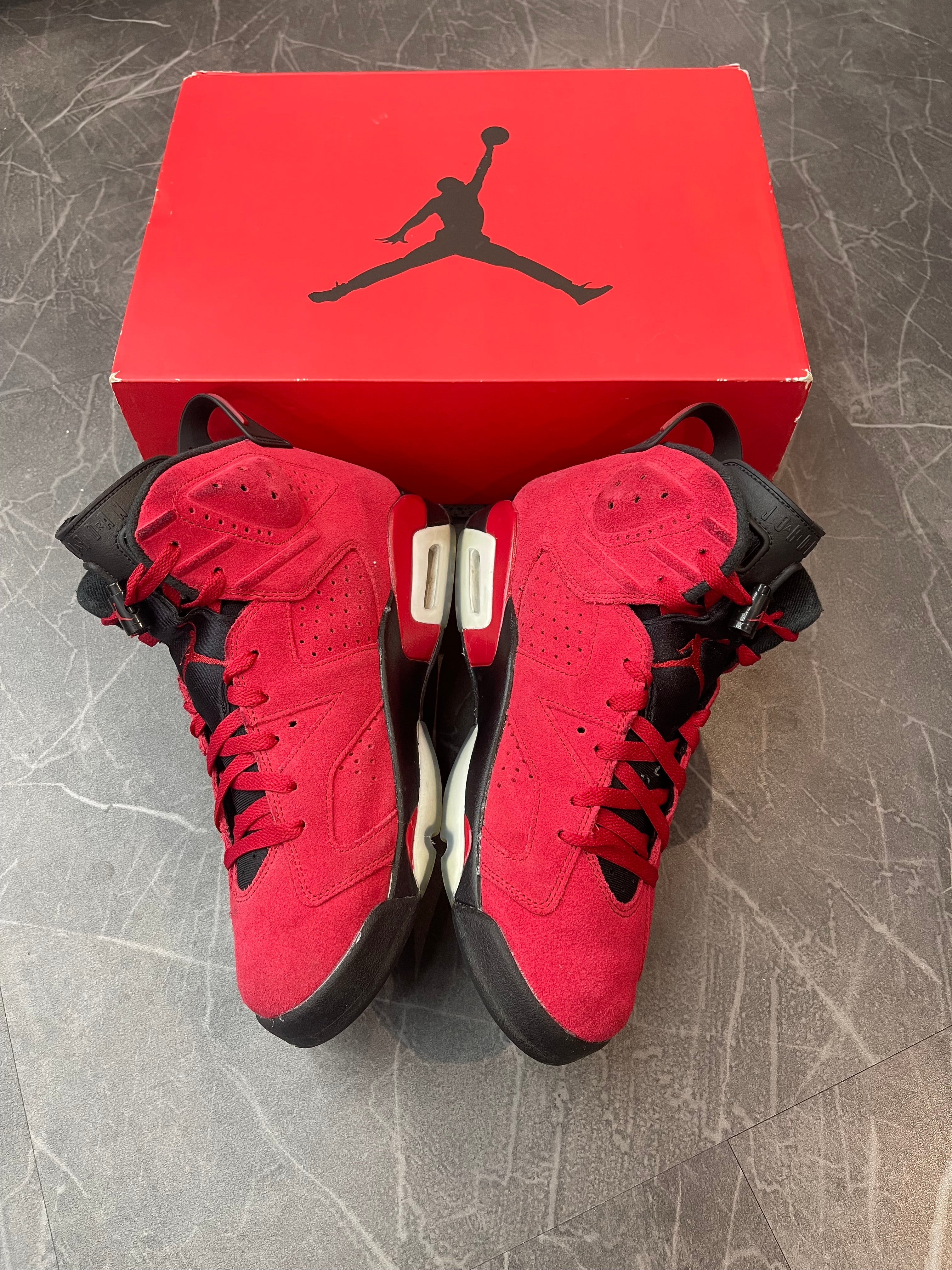 Jordan 6 “Toro Bravo”