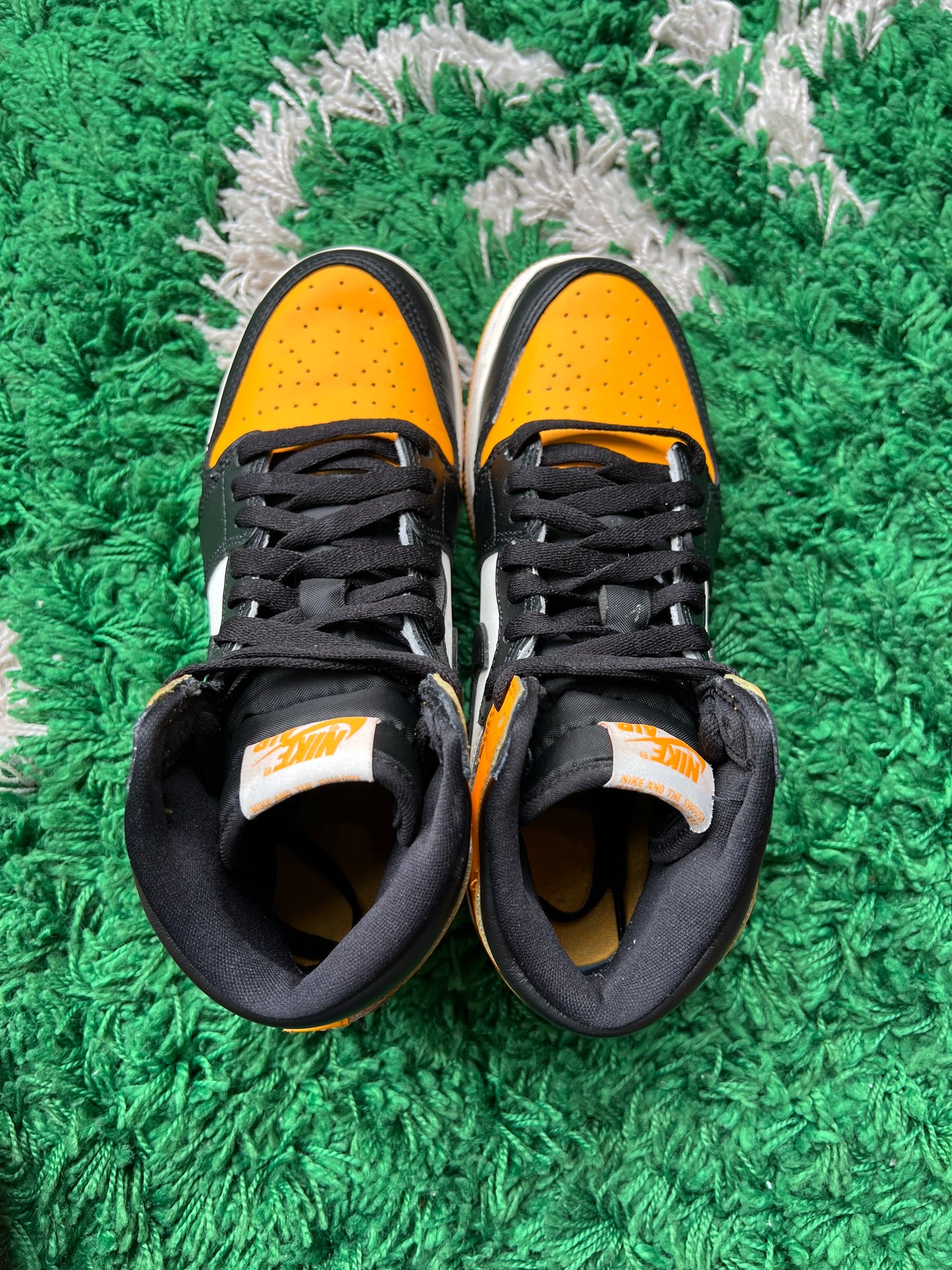 Jordan 1 High “Taxi”