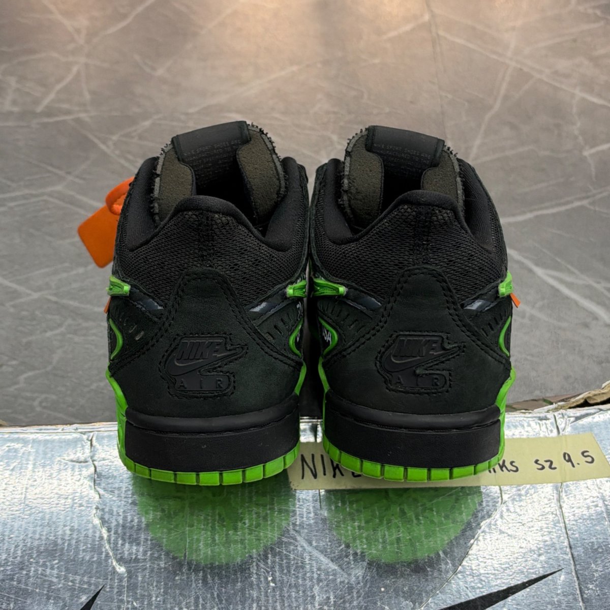 Nike Air Rubber Dunk Off-White Green Strike (Size 9.5) (Lightly Worn)