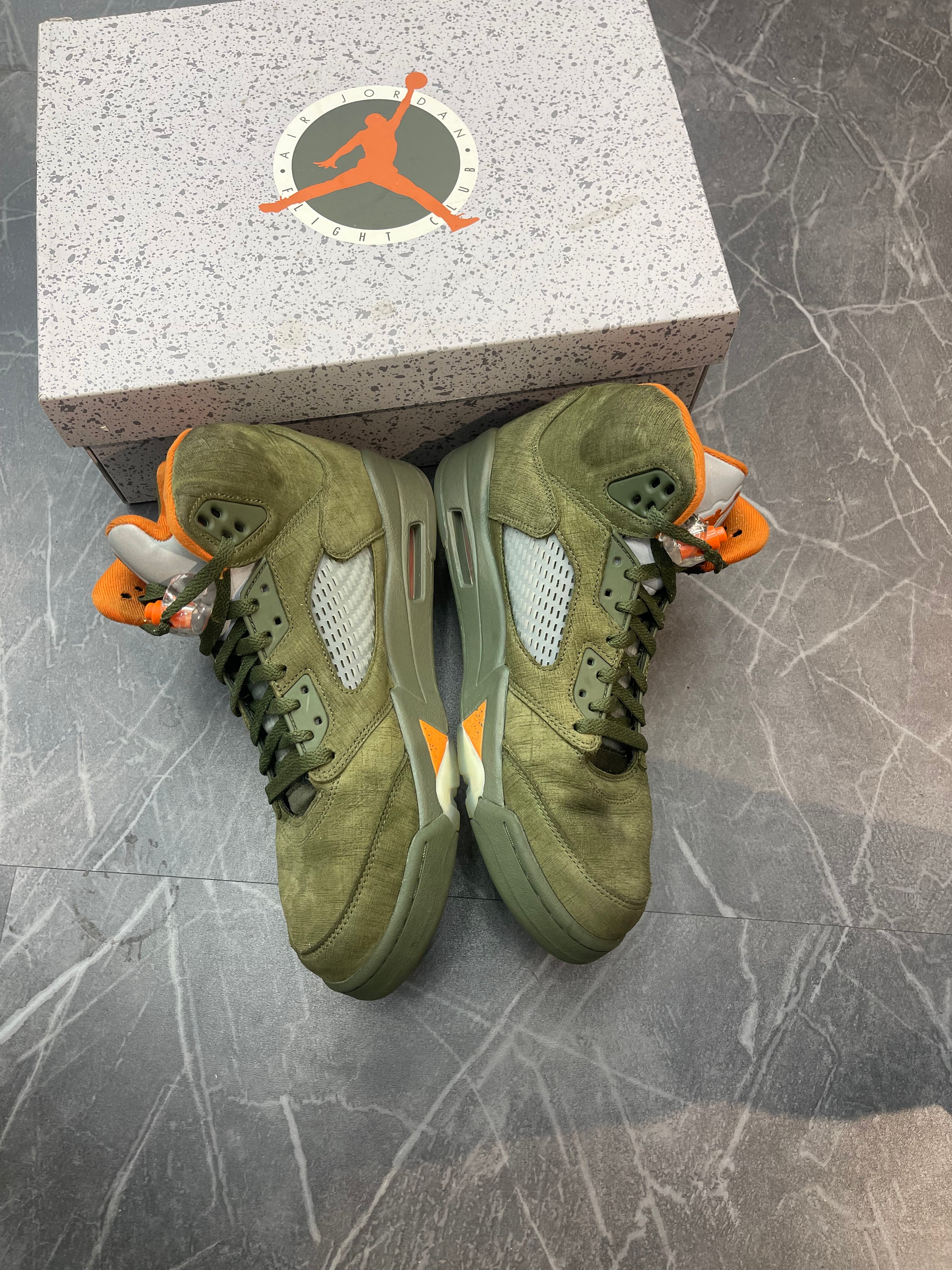 Jordan 5 “Olive”
