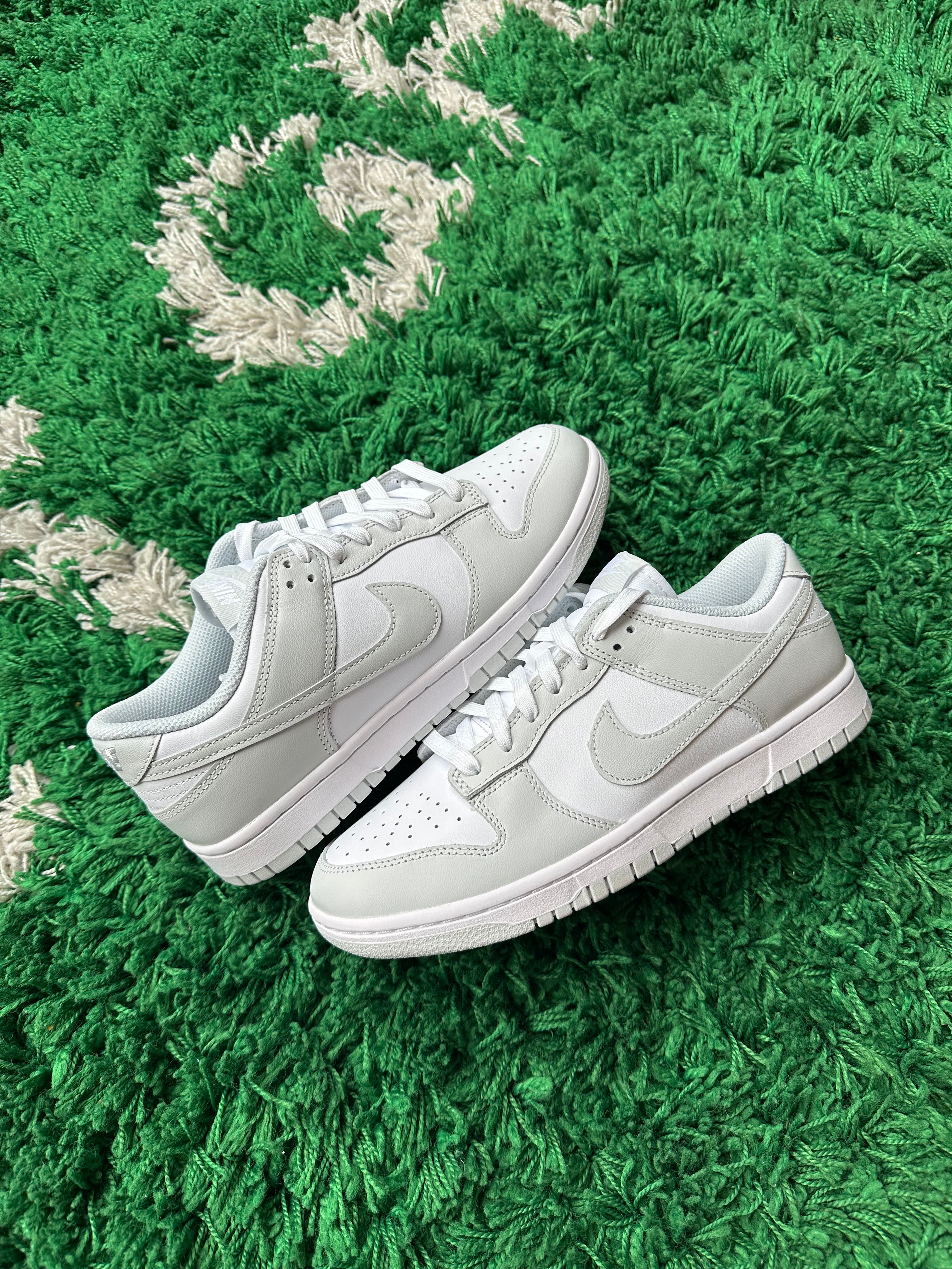 Nike Dunk Low “Photon Dust”