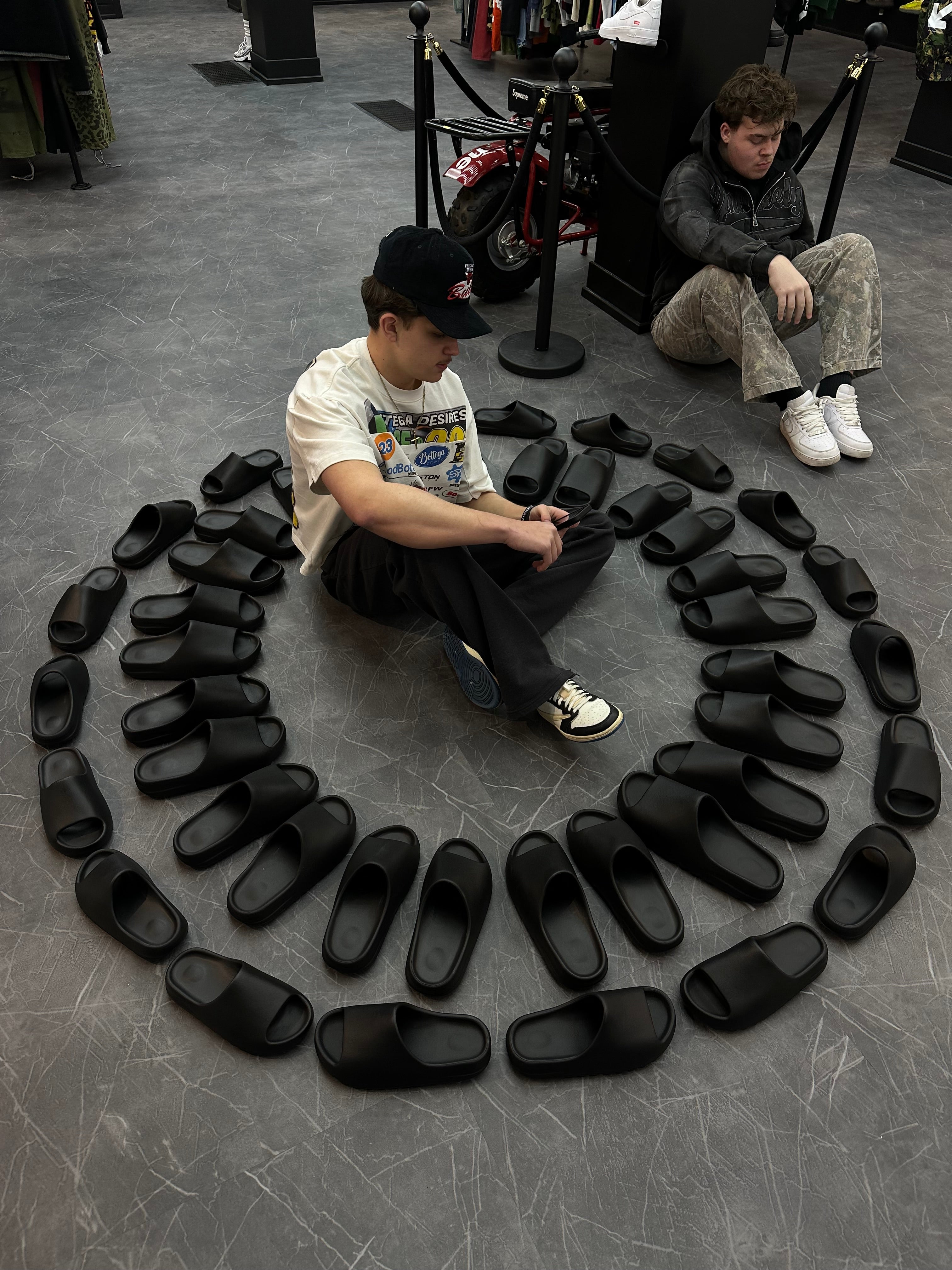 Yeezy Slide “Black” YS-01