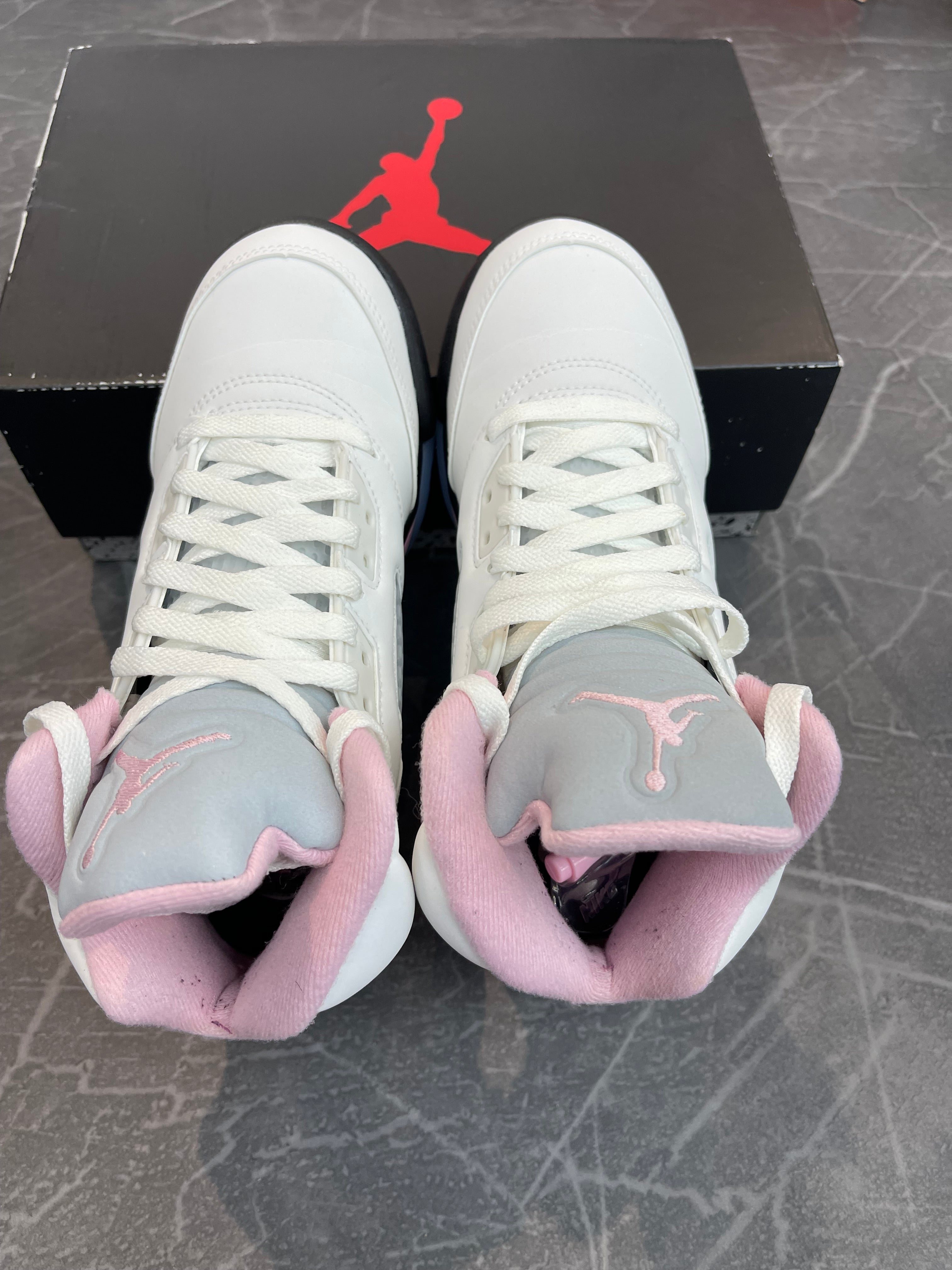 Jordan 5 “Soft Pink”