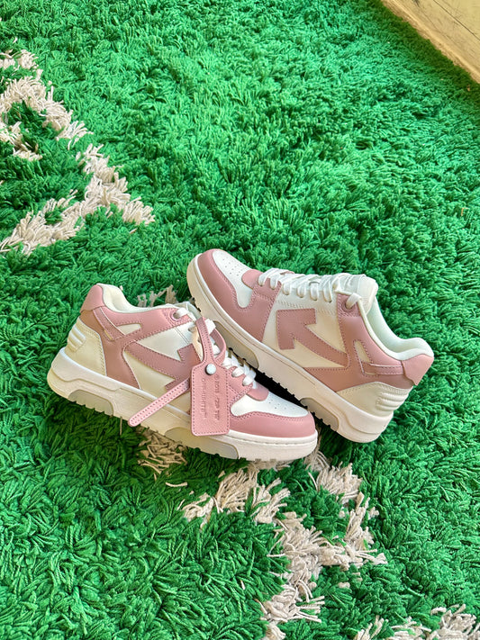 Off-White Out of office “Pink”