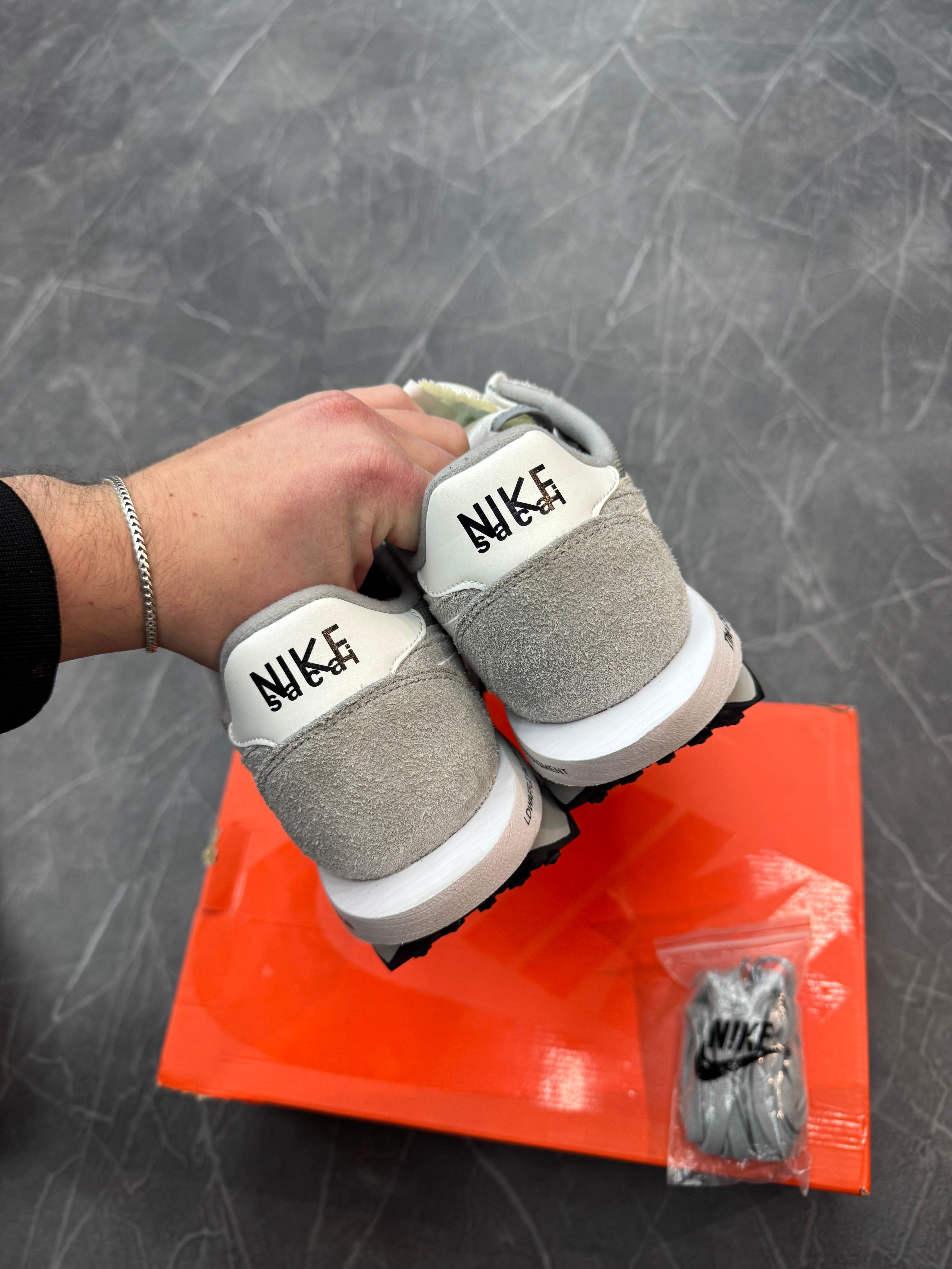 Nike LD Waffle SF sacai Fragment Grey