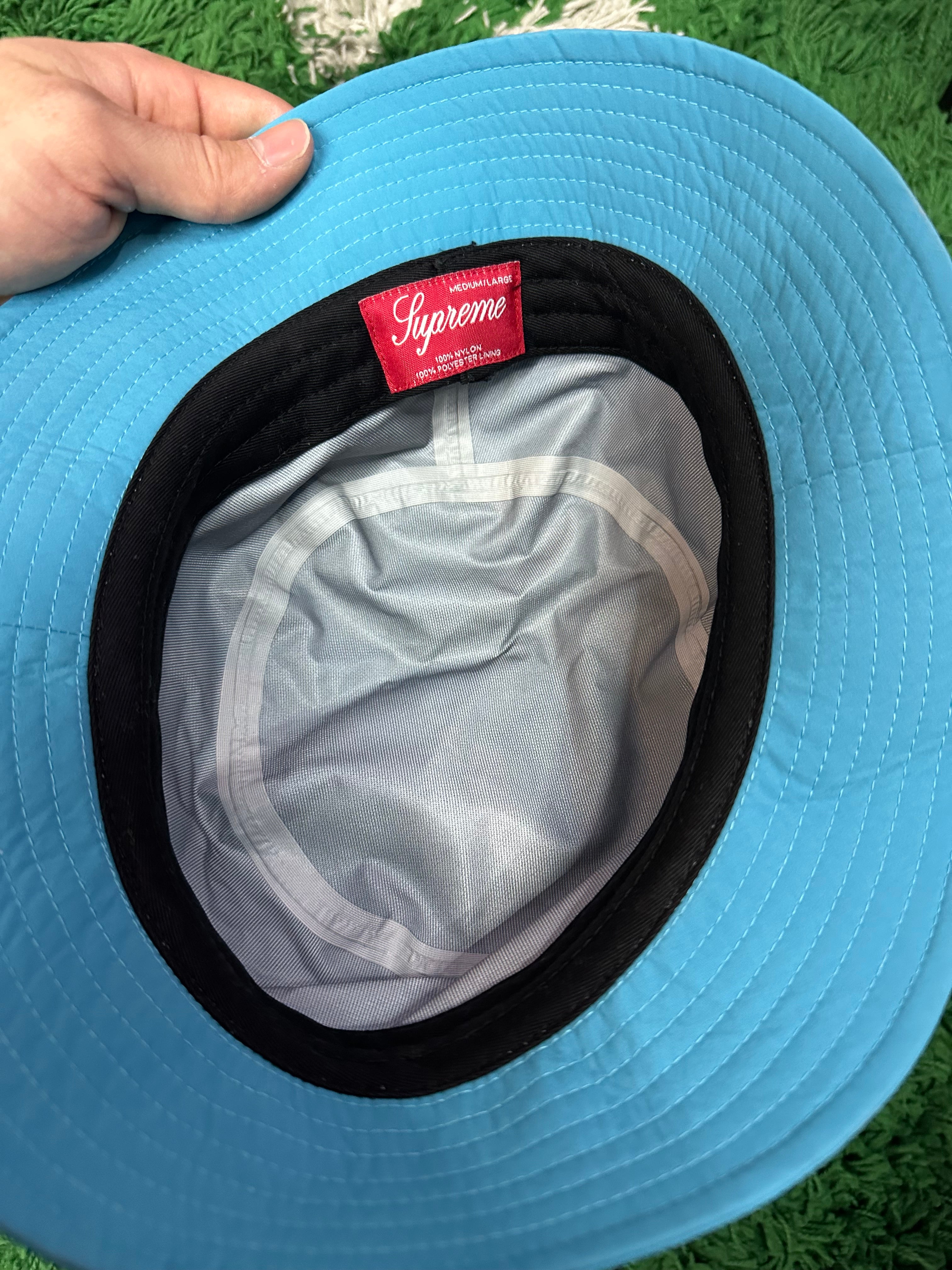 Supreme Bucket Hat “Ice Blue”