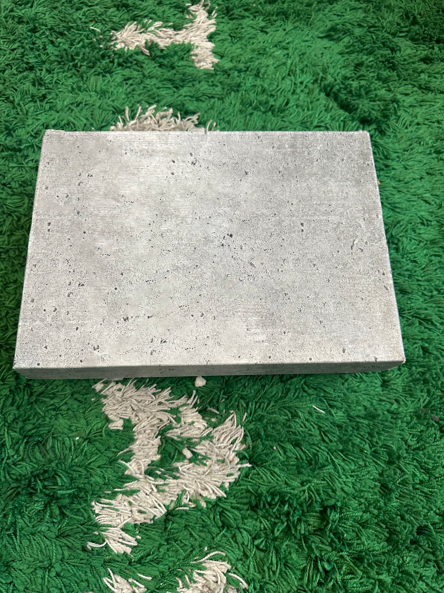 Jordan 4 “Wet Cement”