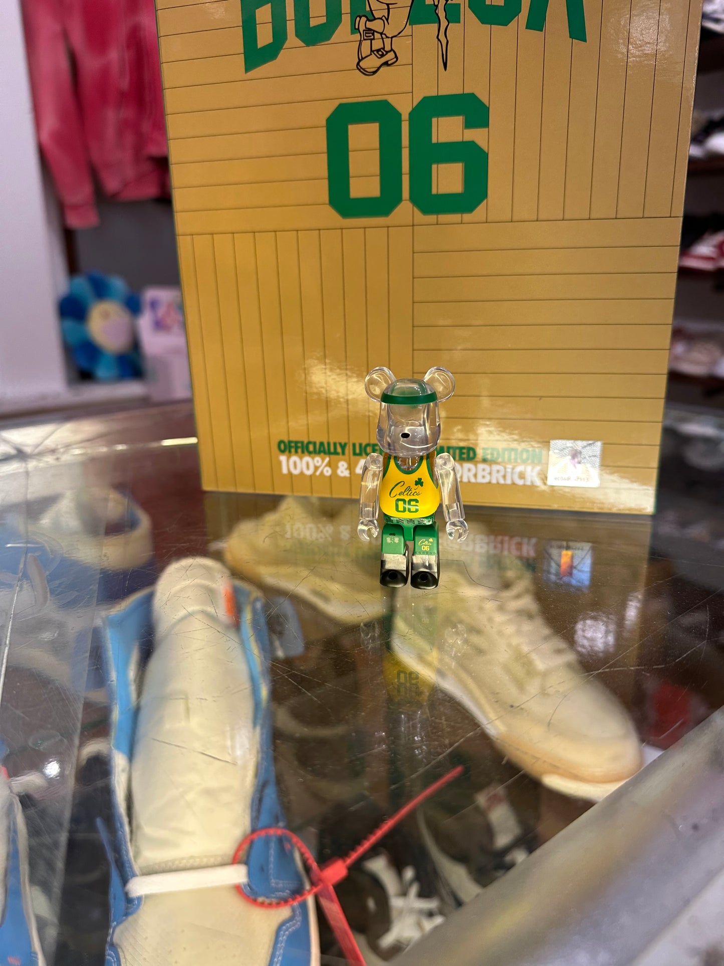 Bearbrick 400% & 100% “Boston Celtics”