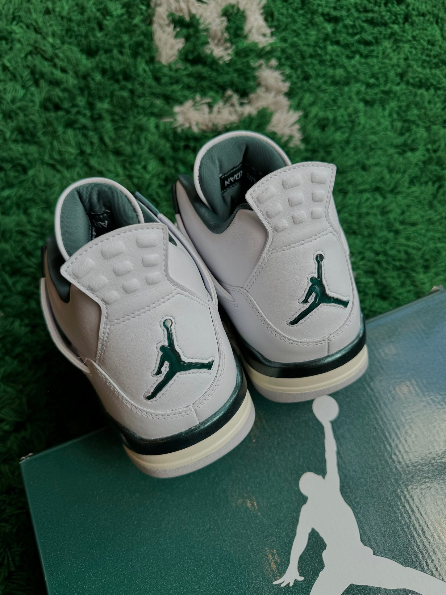 Jordan 4 “Oxidized Green”