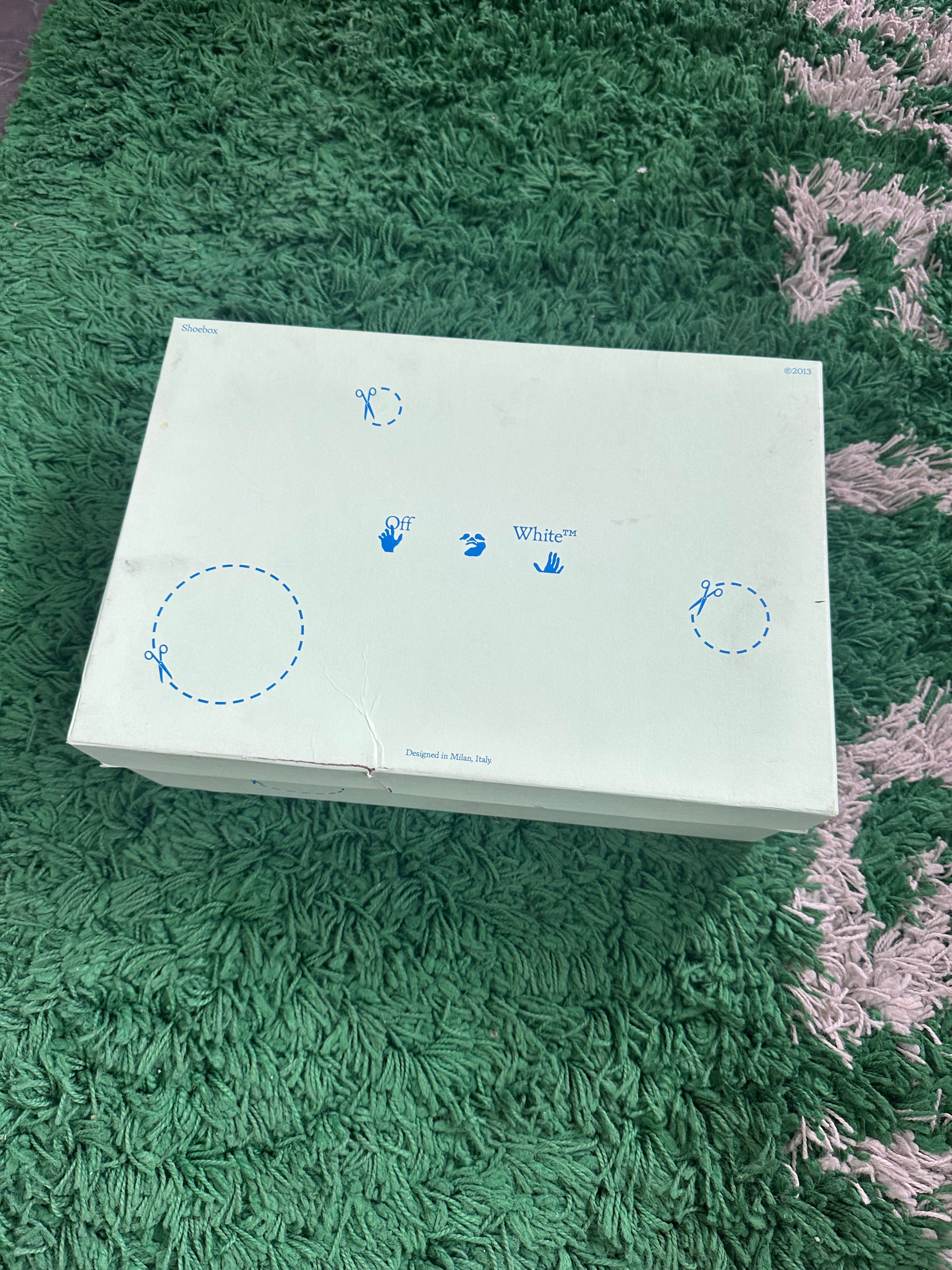 Off White Out Of Office “Blue White”