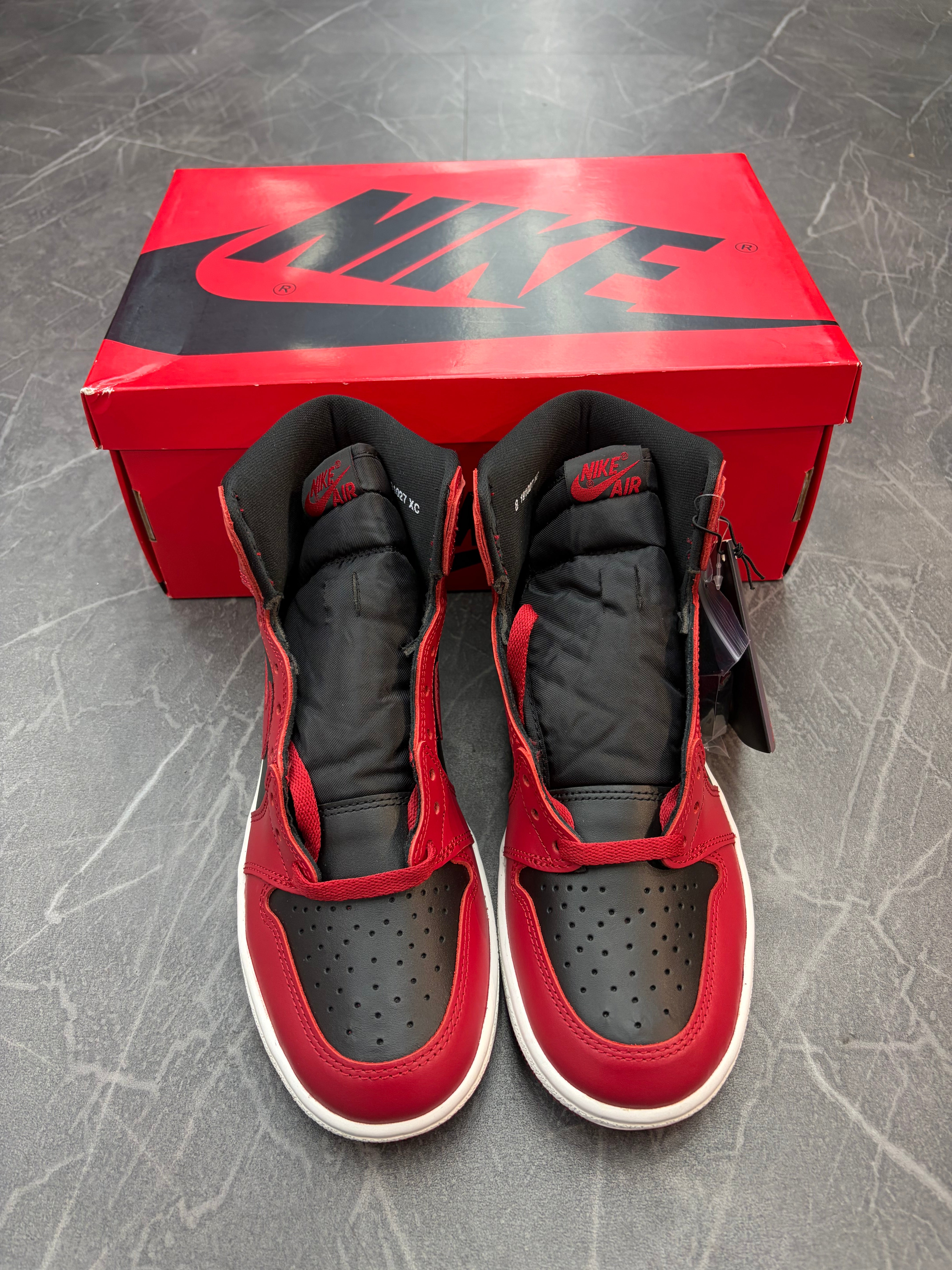Jordan 1 High “Varsity Red 85”
