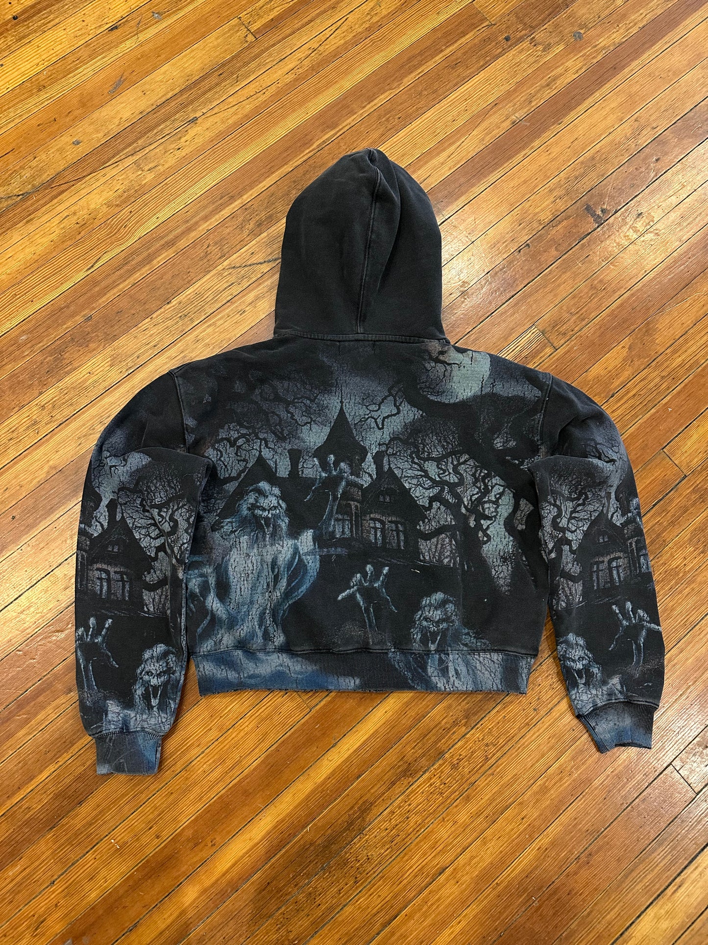 Vale Forever “Casper” Zip Up