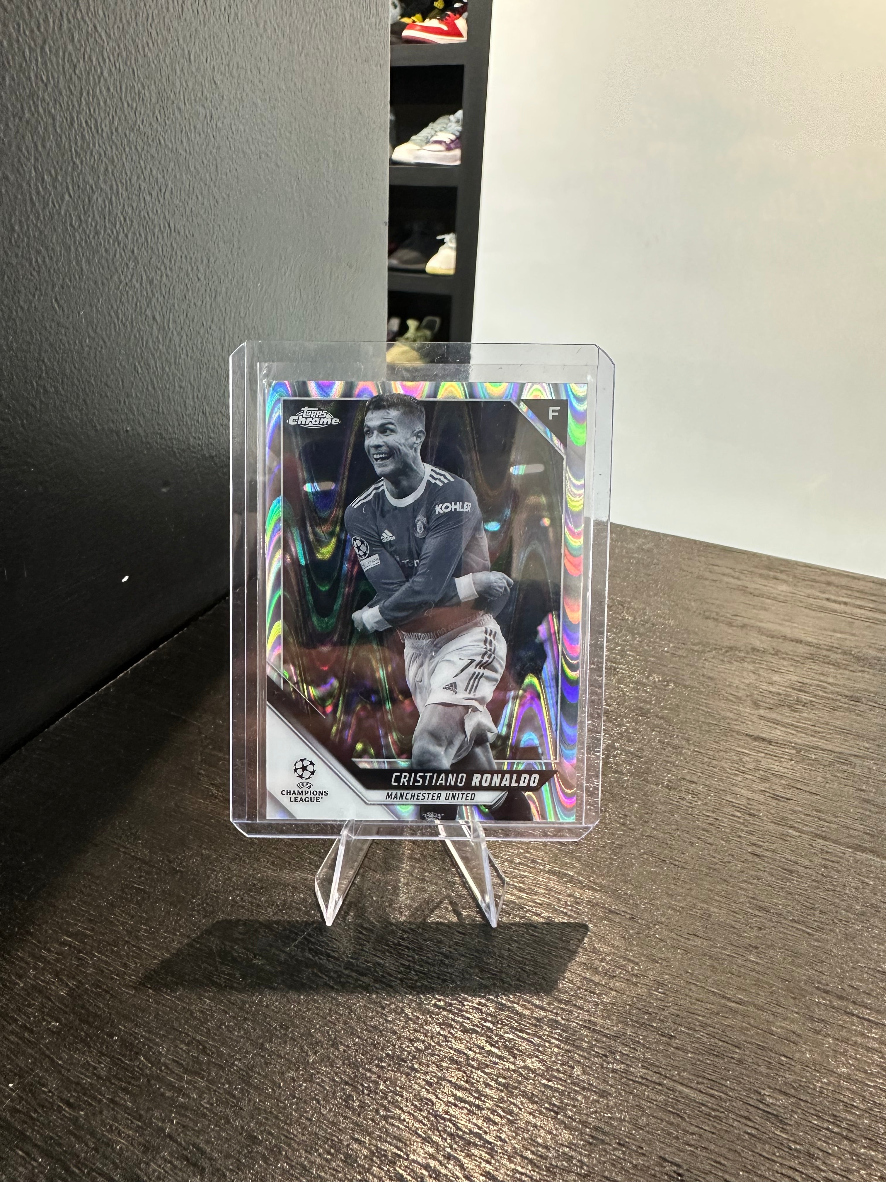 2021-22 Topps Chrome Cristiano Ronaldo #10 White and Black Raywave