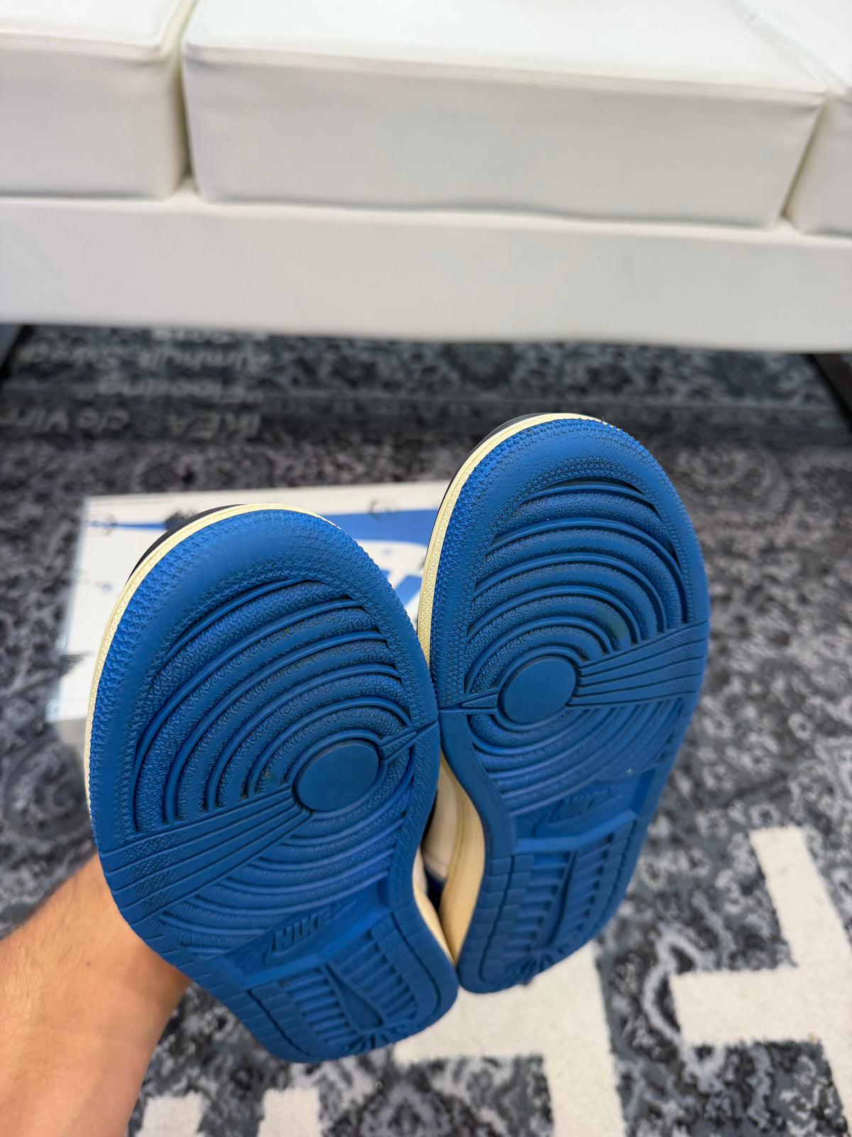 Jordan 1 Low x Travis Scott “Fragment”