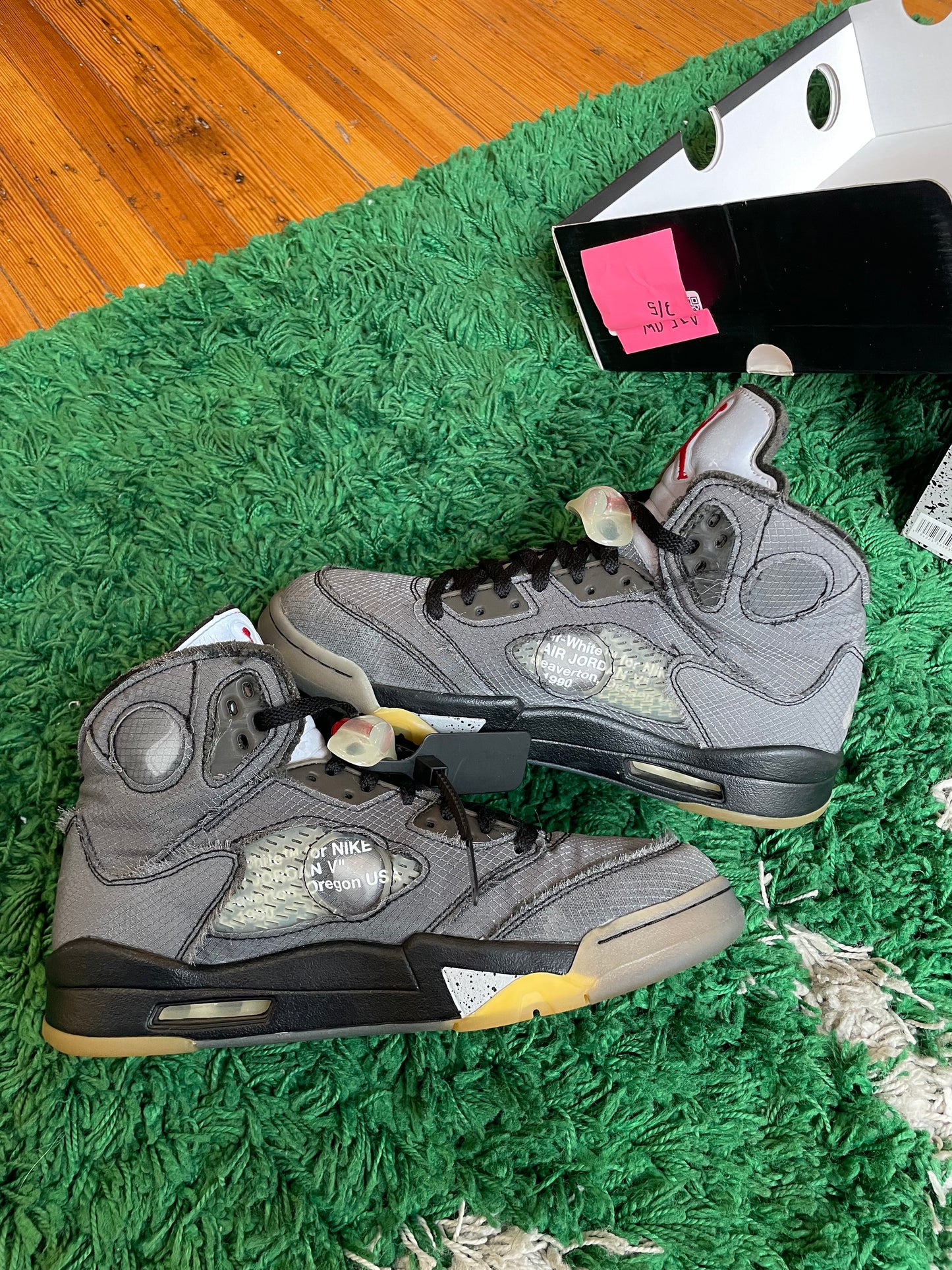 Jordan 5 x Off White “Muslin”