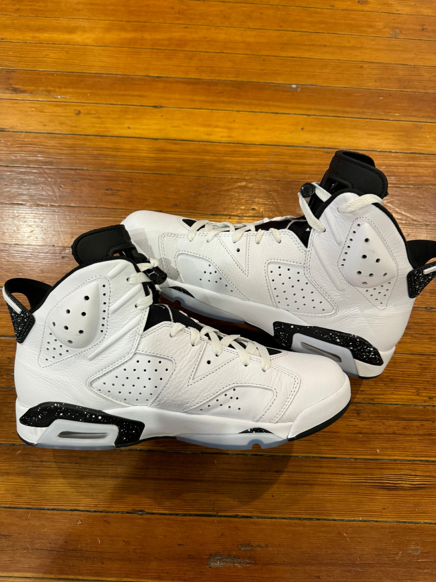Jordan 6 “Oreo”