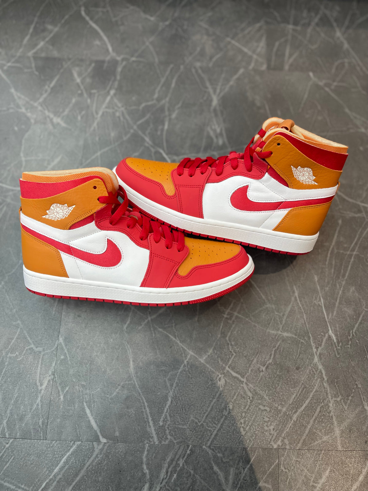 Jordan 1 “Fire Red Hot Curry”
