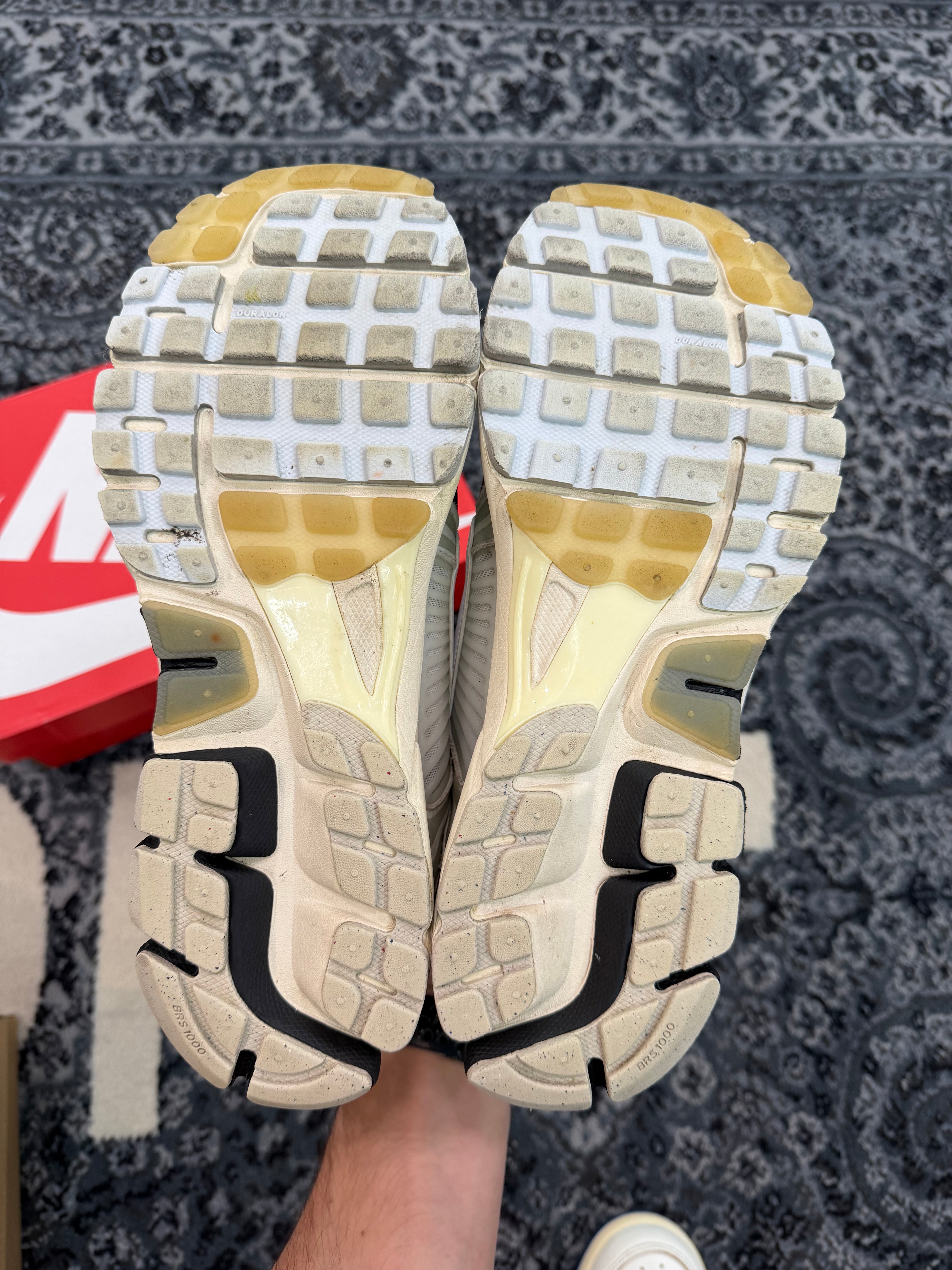 Nike Zoom Vomero “Supersonic Light Bone”