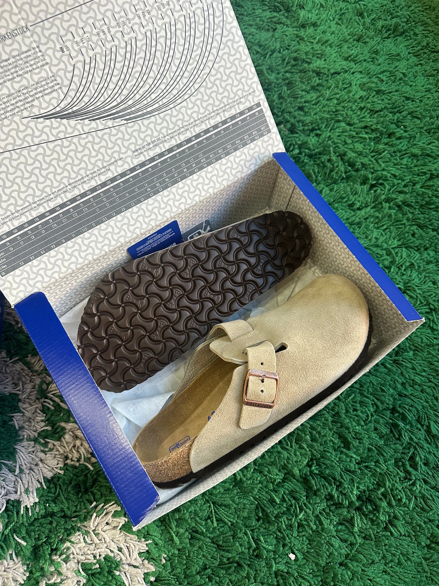 Birkenstock Clogs “Suede Taupe”