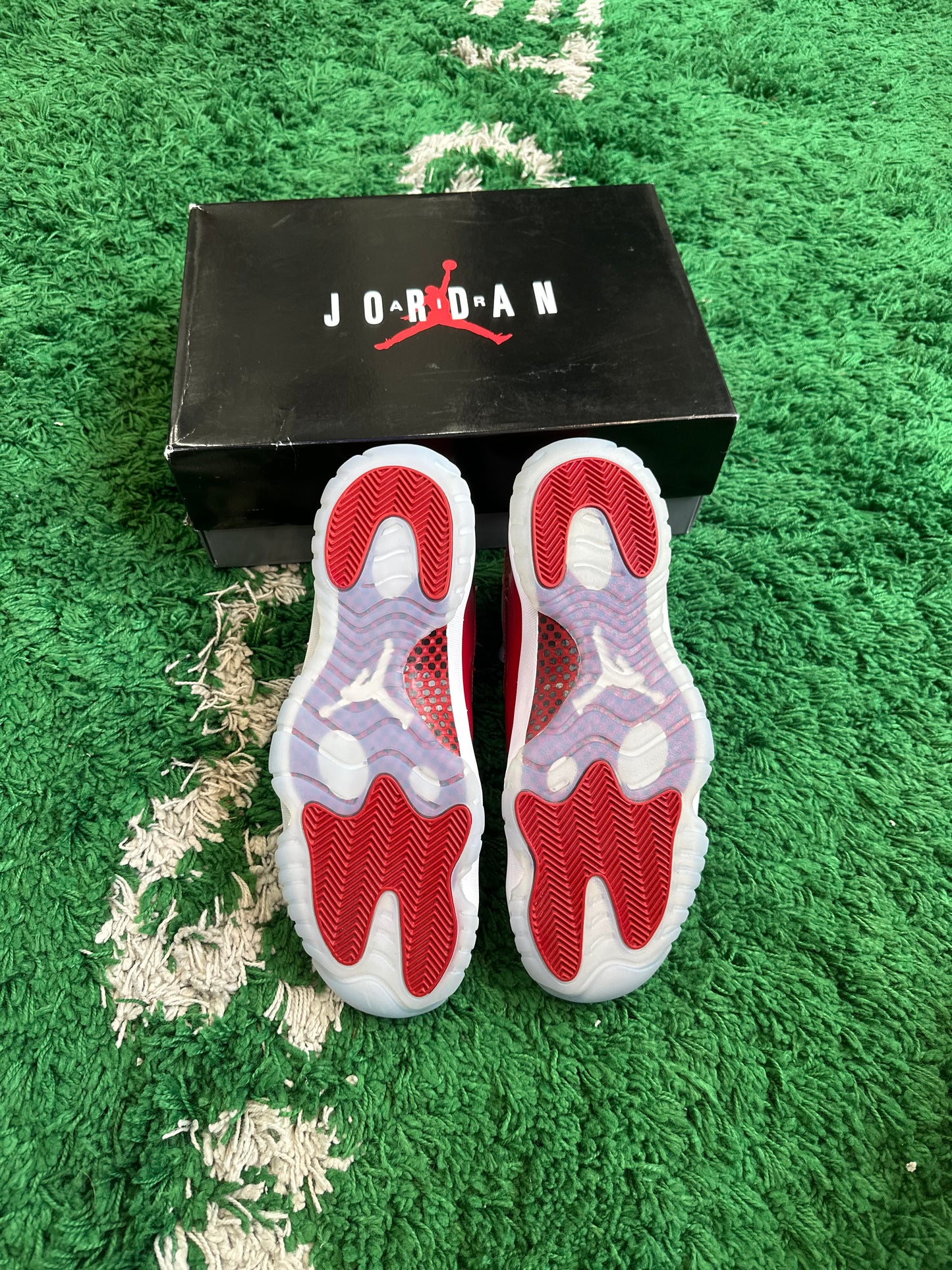 Jordan 11 “Cherry”