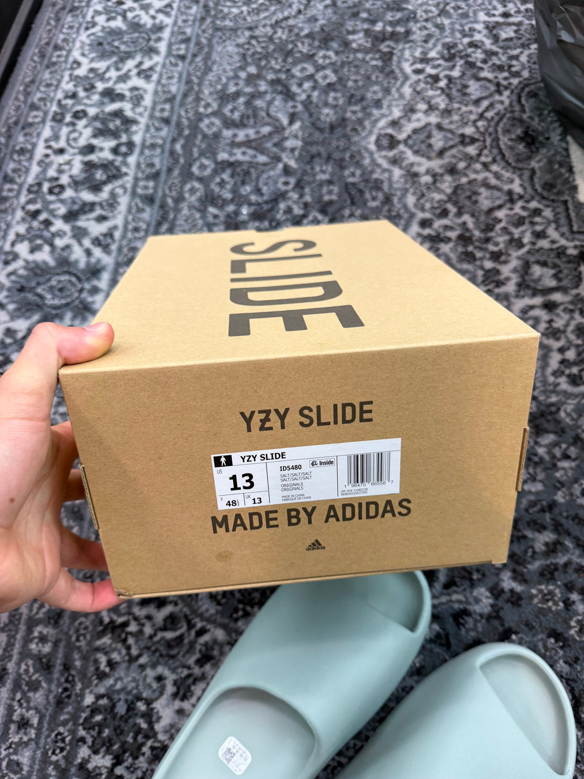 Yeezy Slides “Salt”
