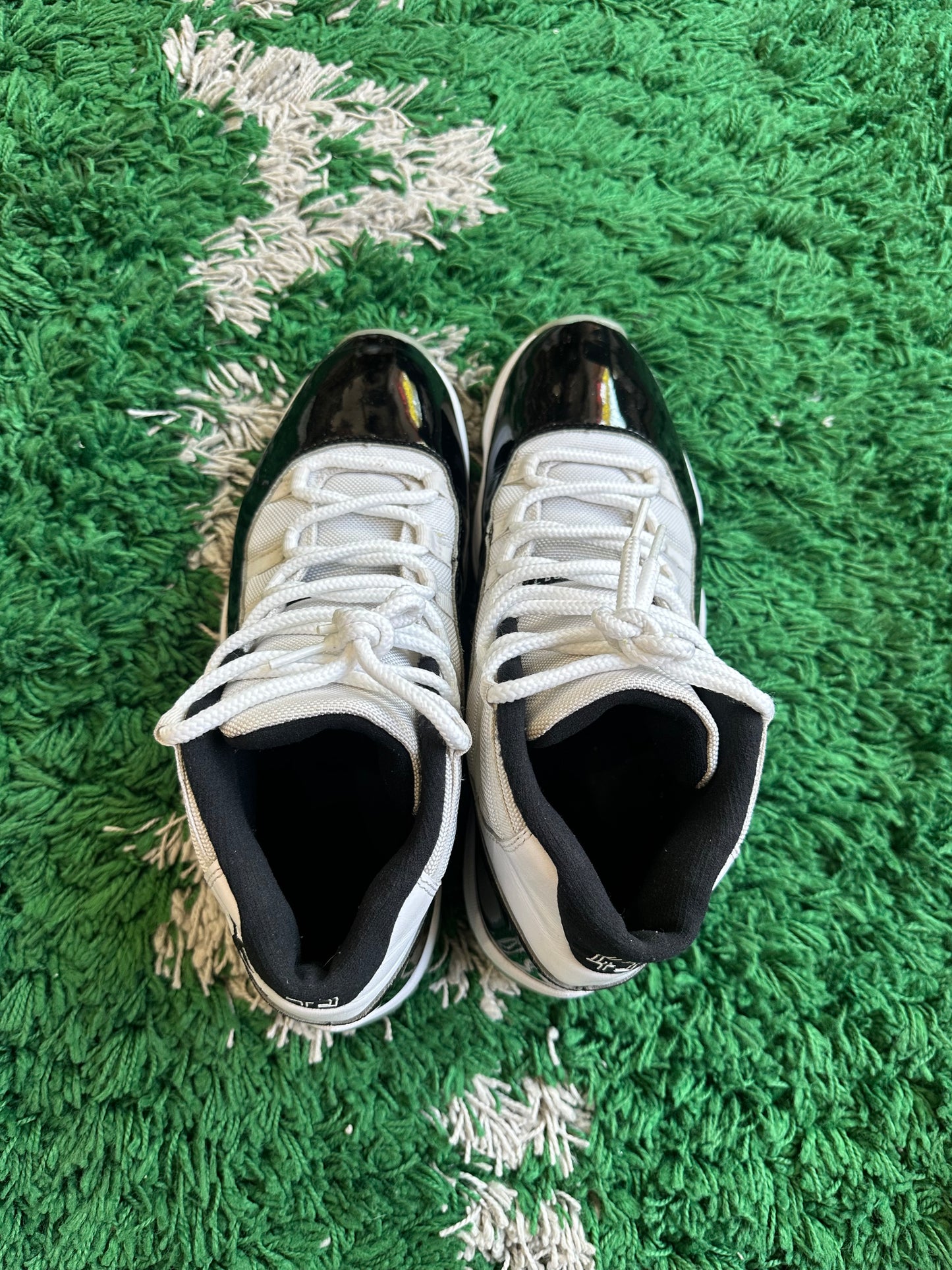 Jordan 11 High “Concord”