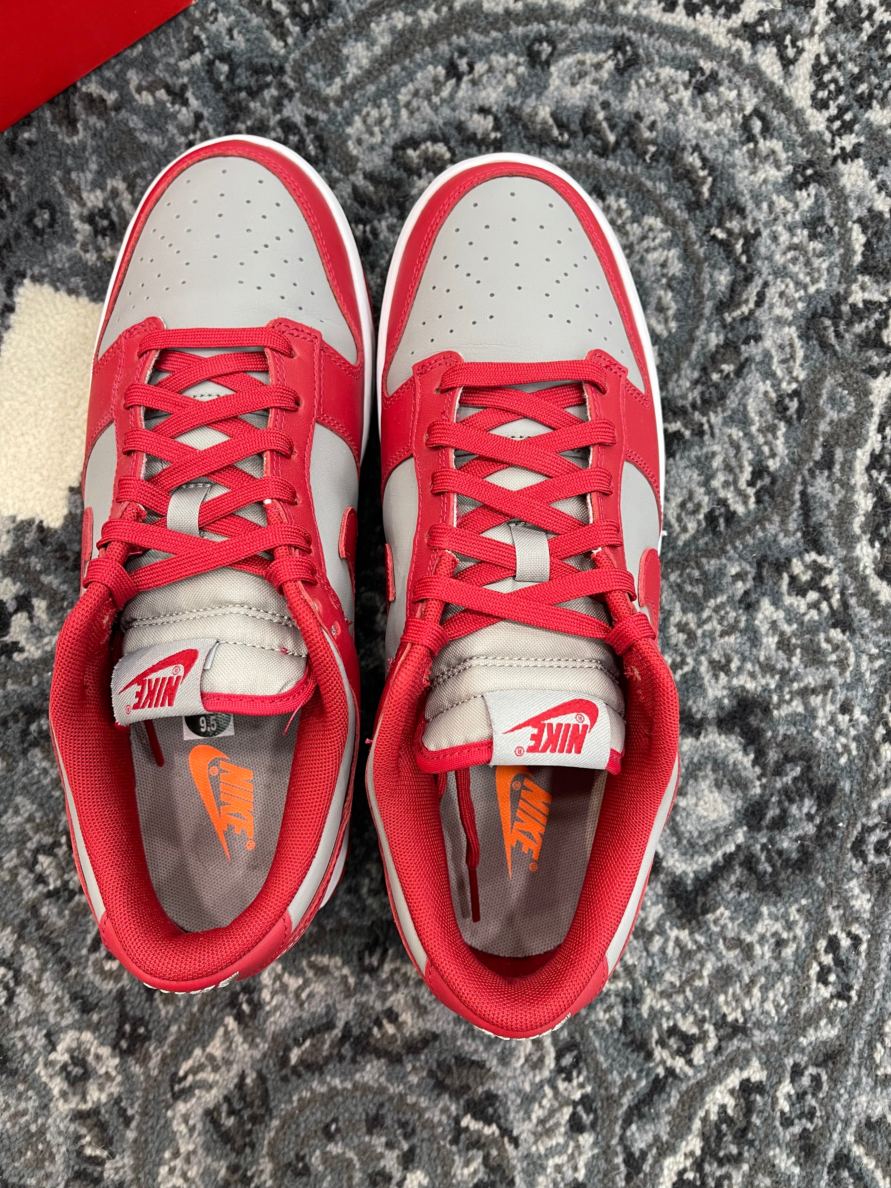 Nike Dunk Low “UNLV”