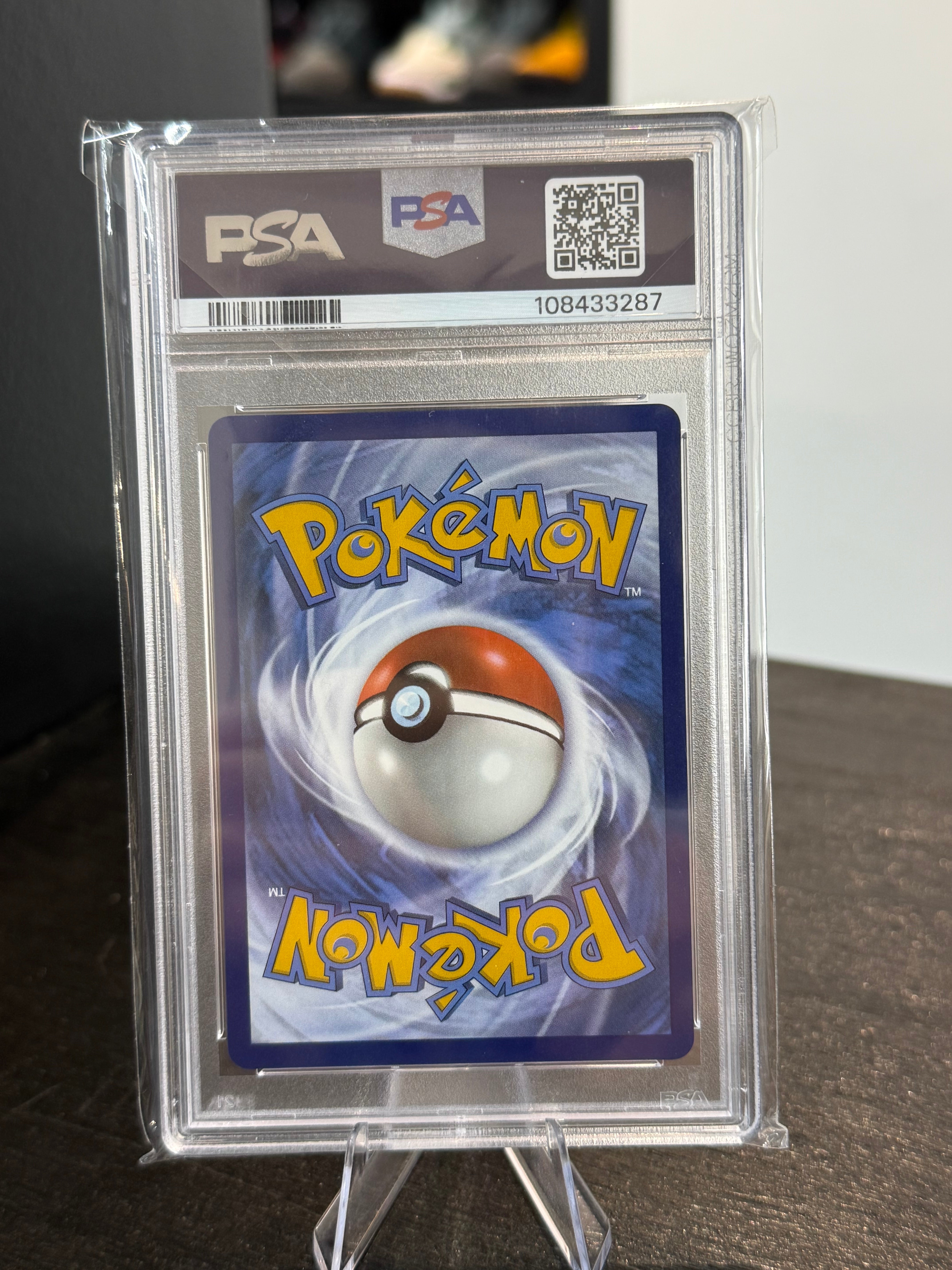 Charizard VSTAR #018 (PSA 10)