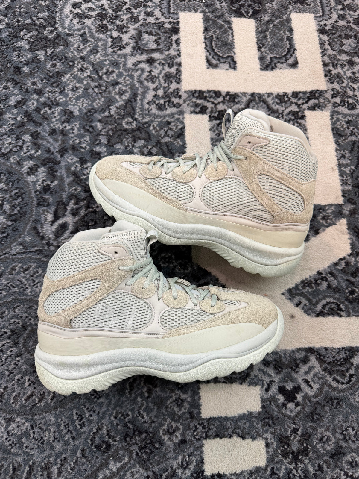 Yeezy Desert Boot “Salt”