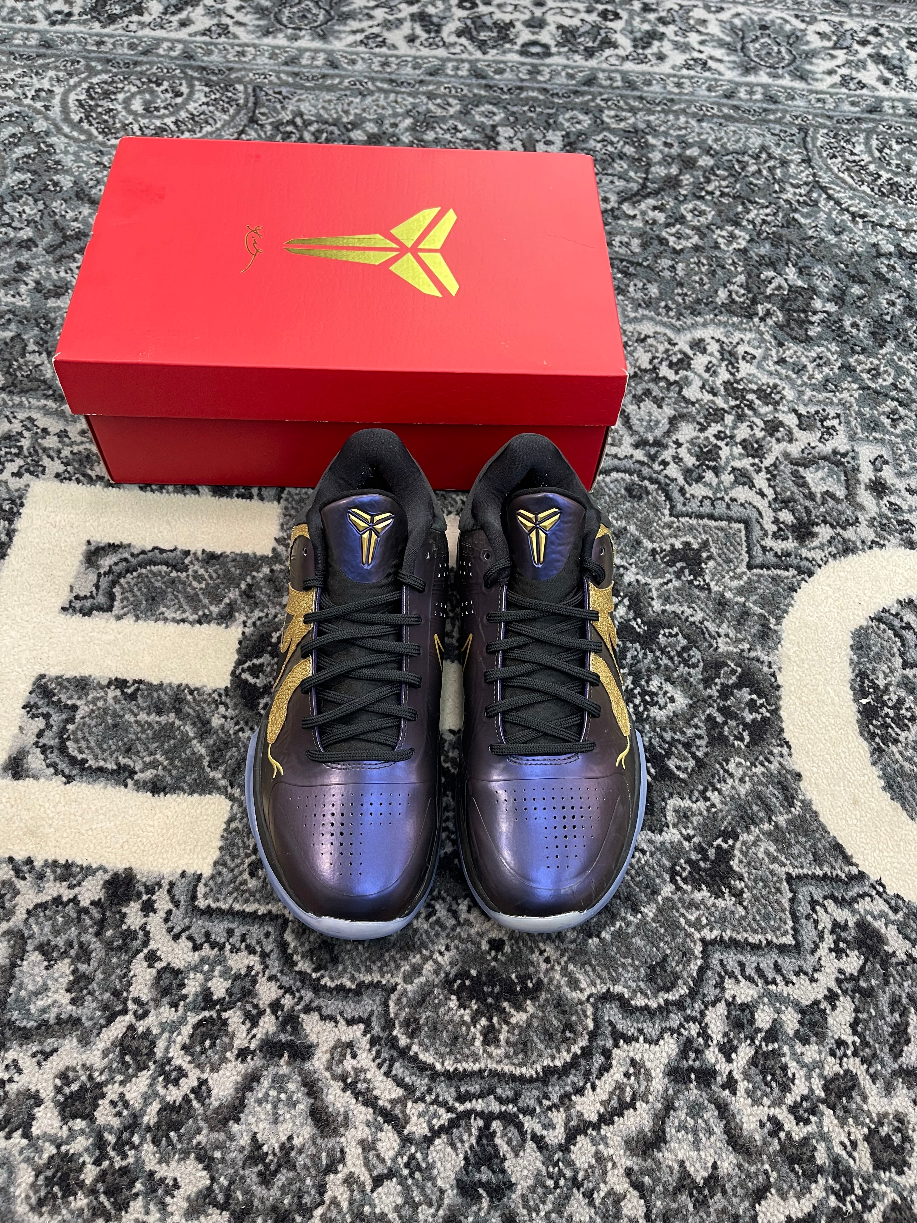 Kobe 5 Protro “Year of the Mamba Eggplant”