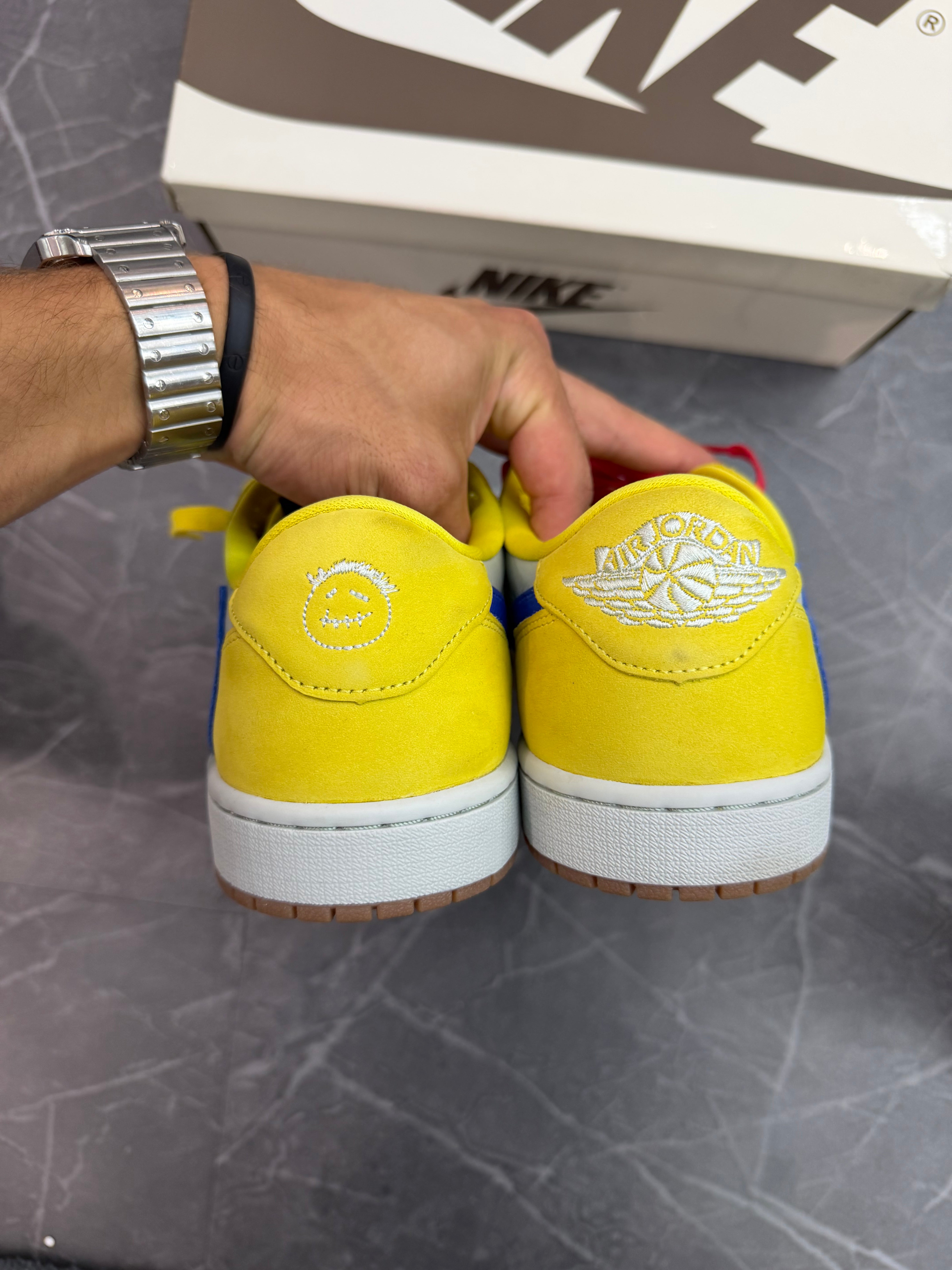 Jordan 1 Low Travis Scott “Canary”