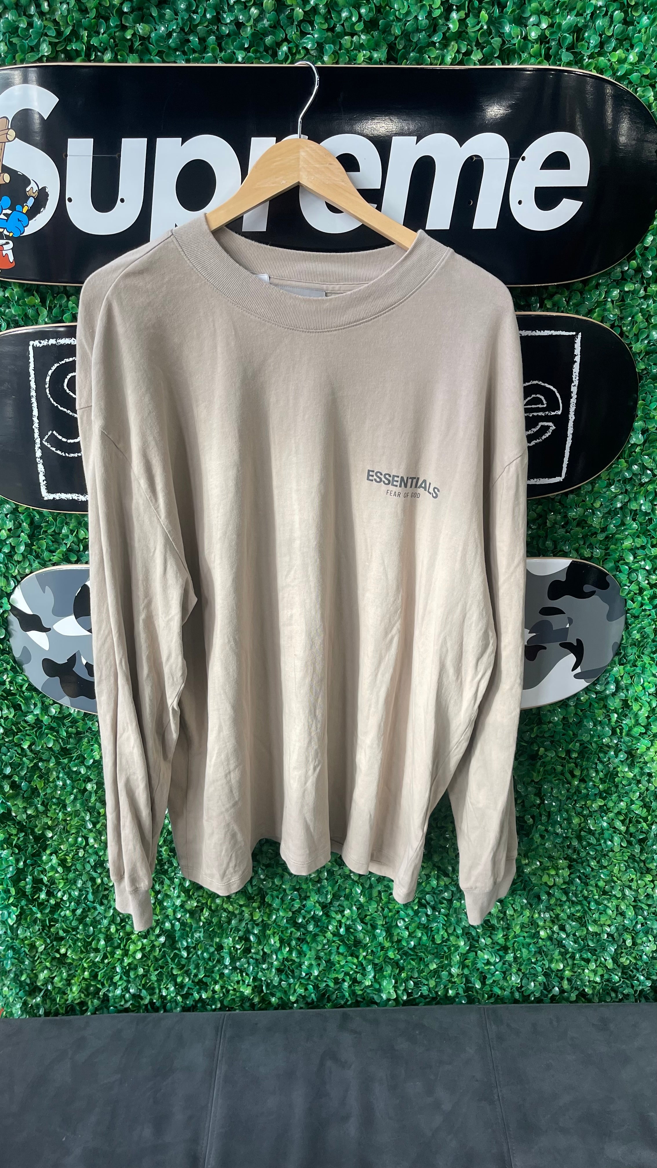Essentials Long Sleeve “String”