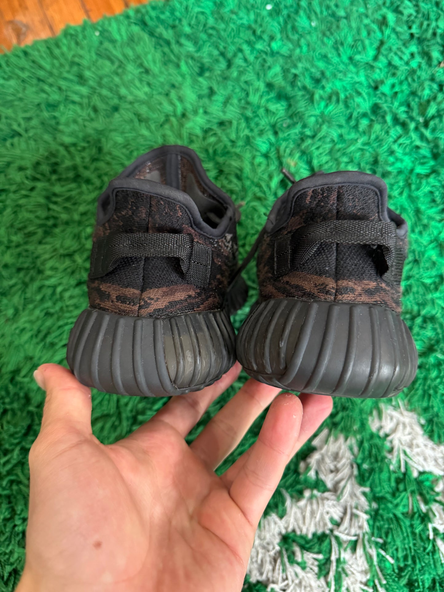 Yeezy Boost 350 “Mx Rock”