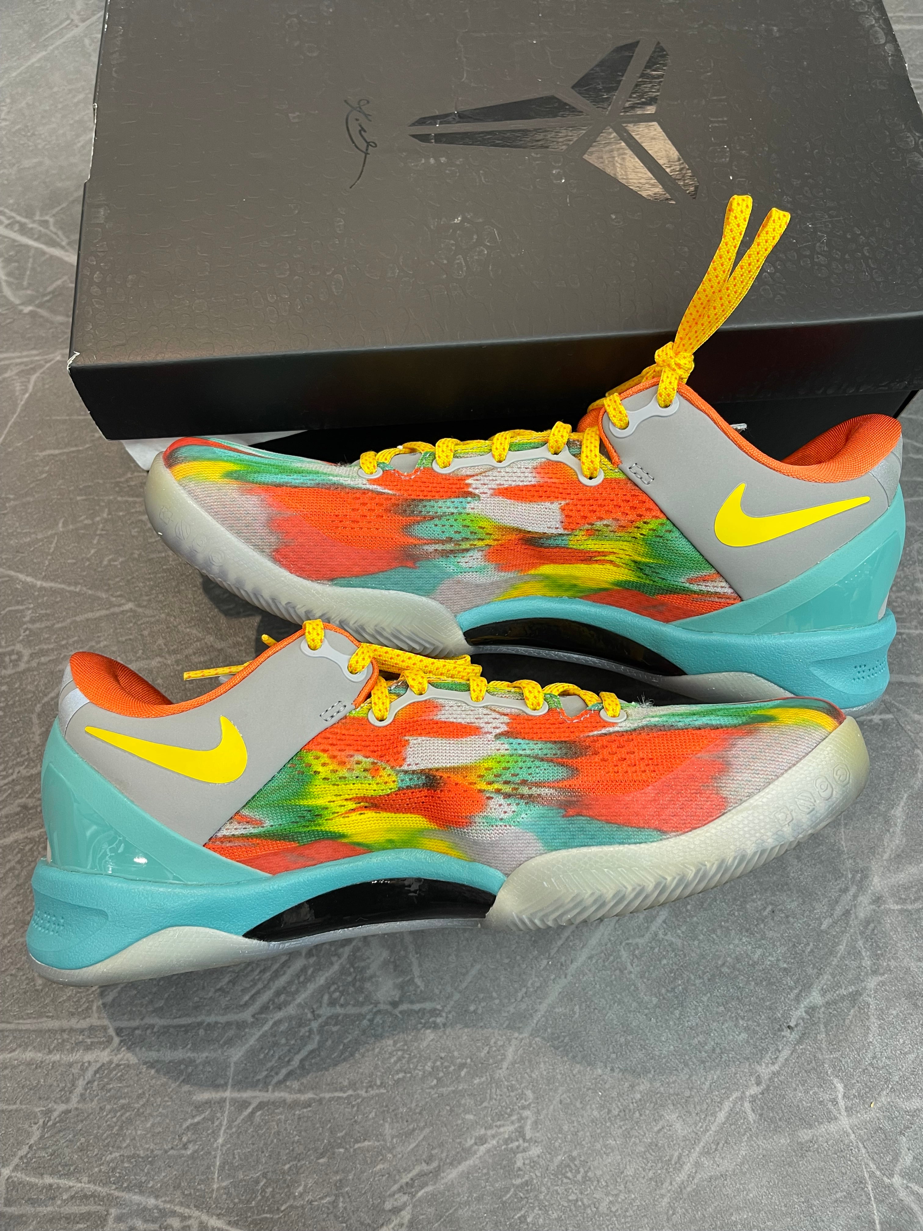 Kobe 8 Protro “Venice Beach”