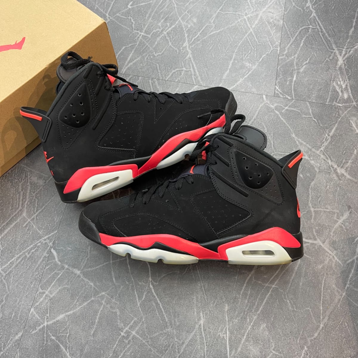 Jordan 6 Retro Infrared Salesman (Size 11) (Lightly Worn)