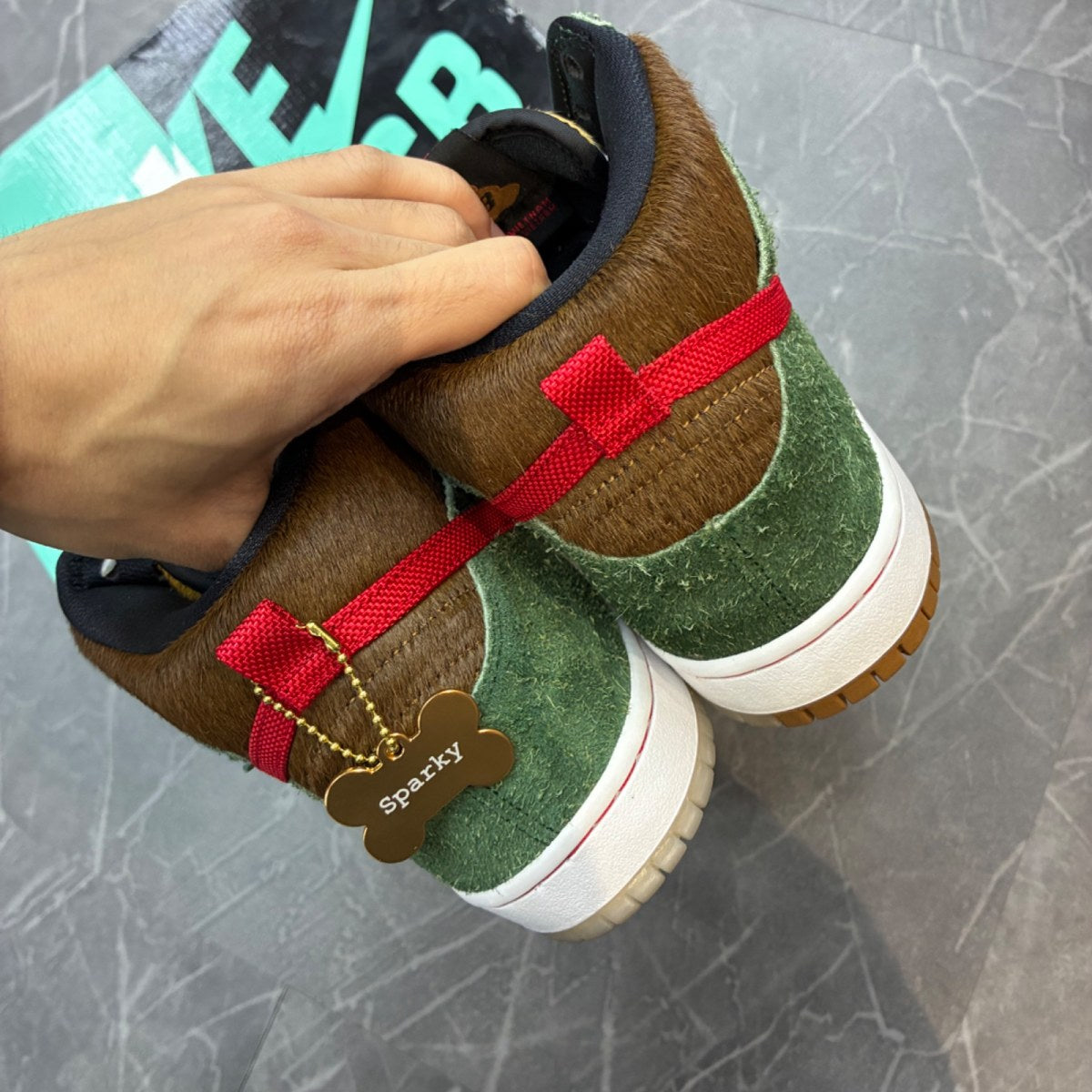 Nike SB Dunk High Dog Walker (Size 9) (VNDS)